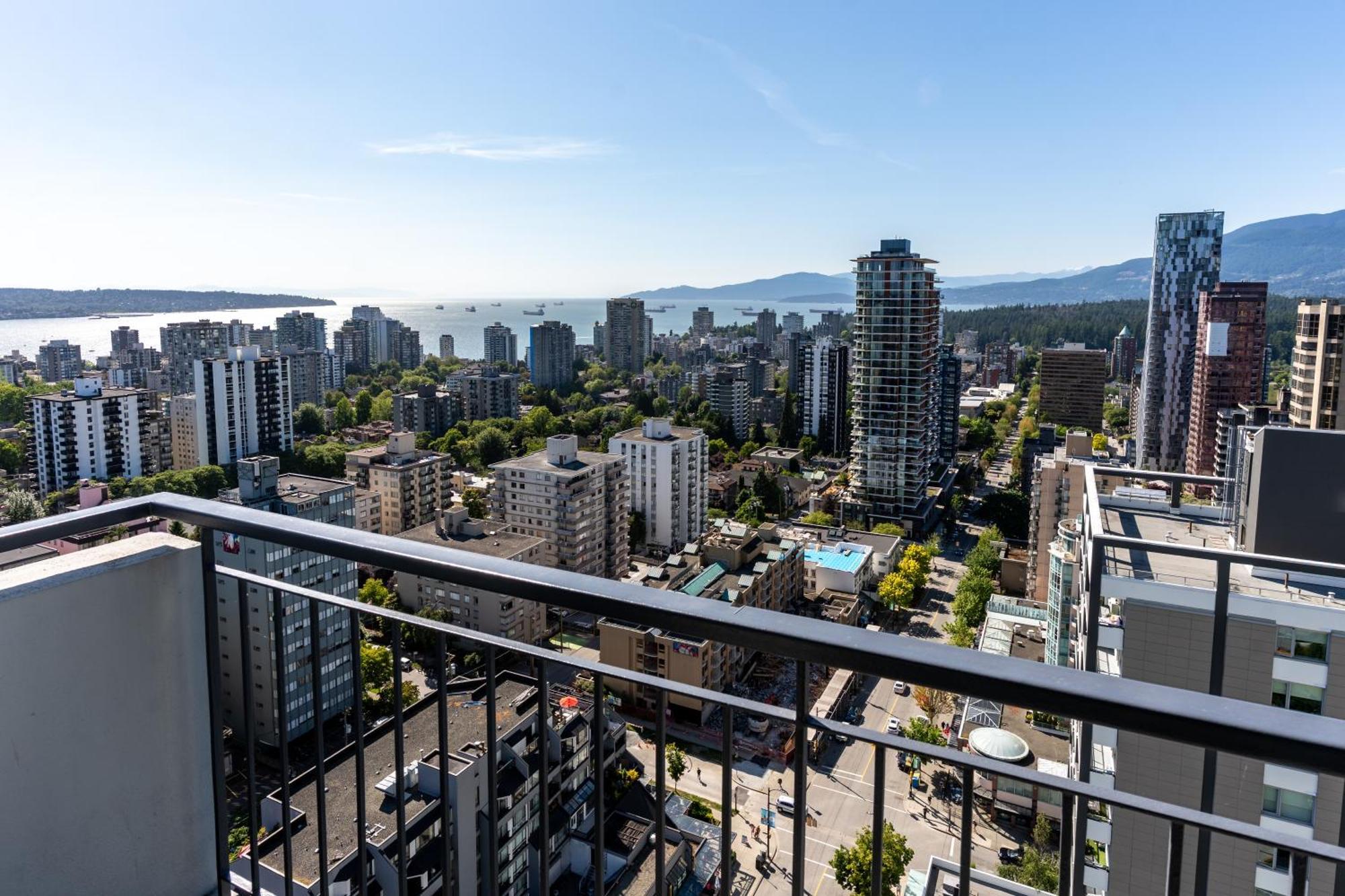 Superior Two Queen Water View Balcony