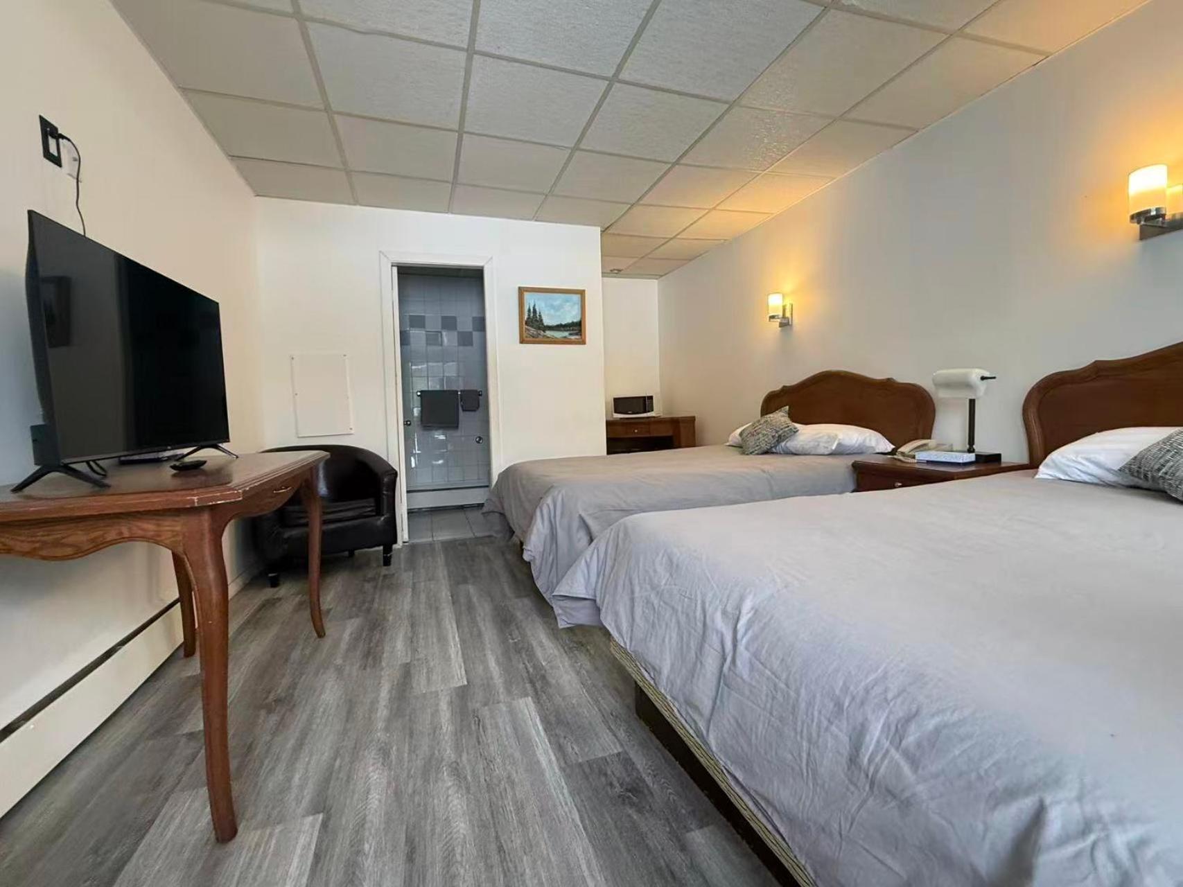 Economy Double Room Two Double Beds