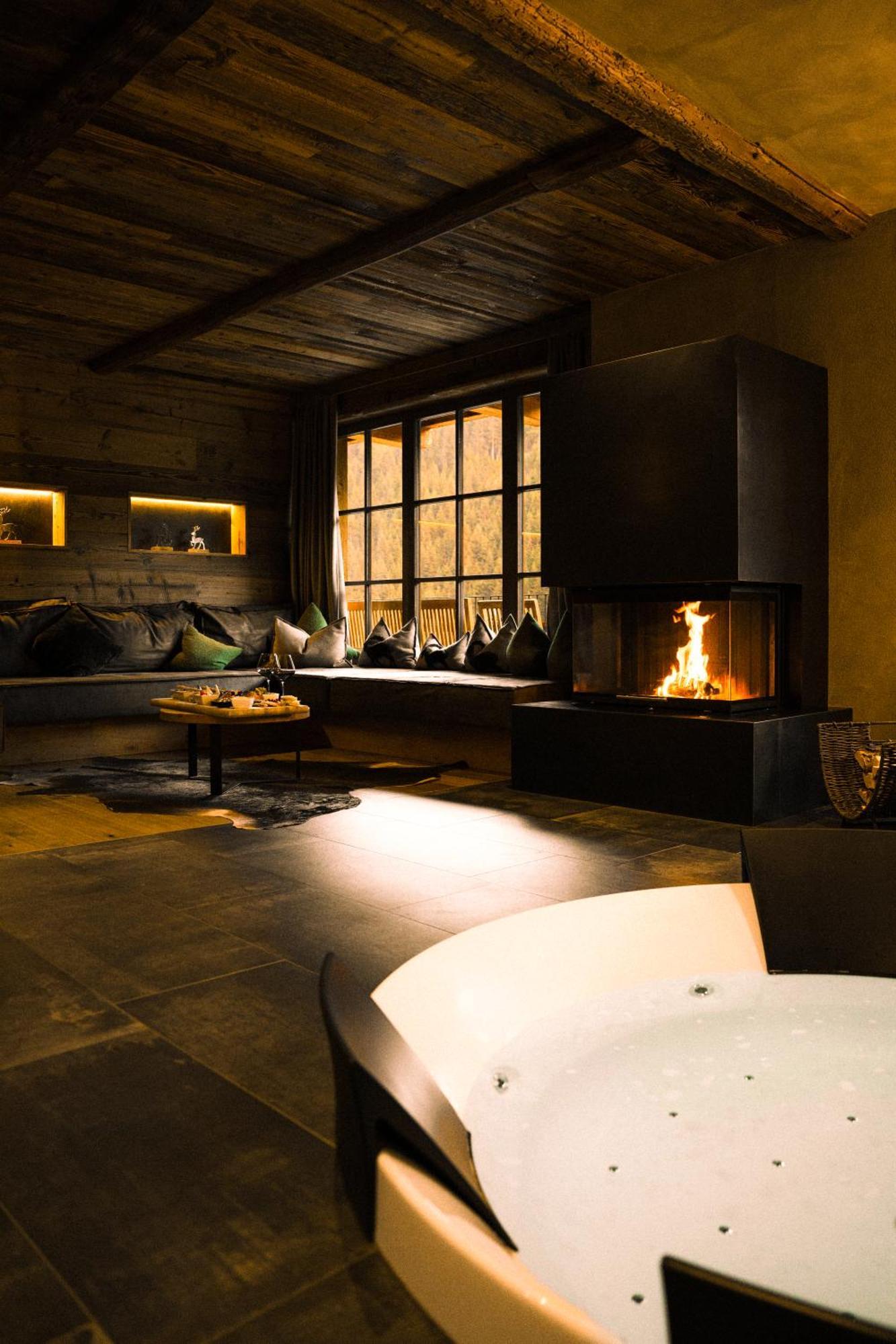 Superior Chalet