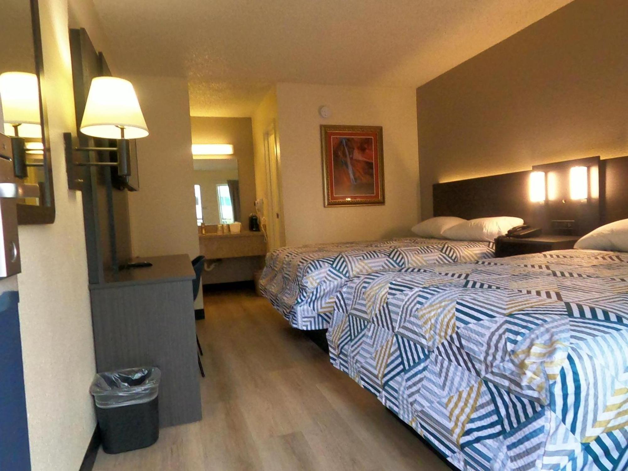 Quadruple Room Non-Smoking