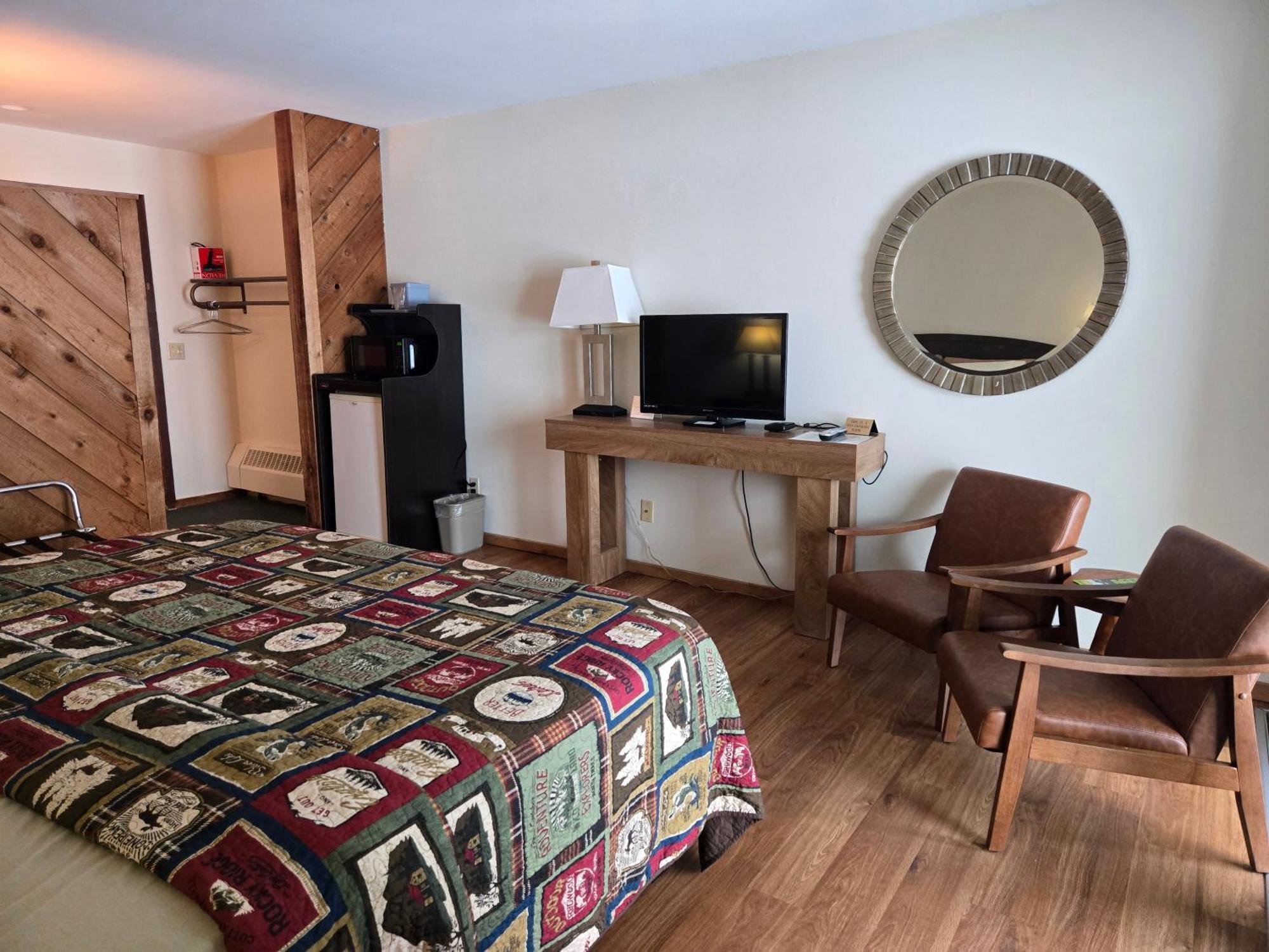 King Room with Lake View