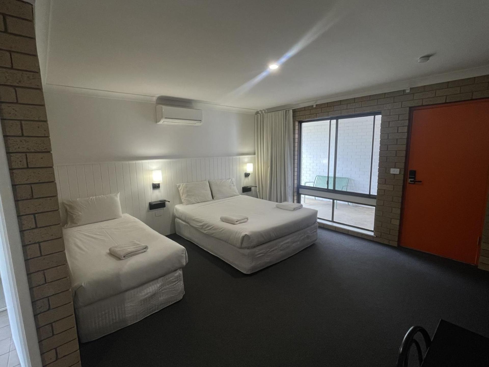 Double or Twin Room with Garden View