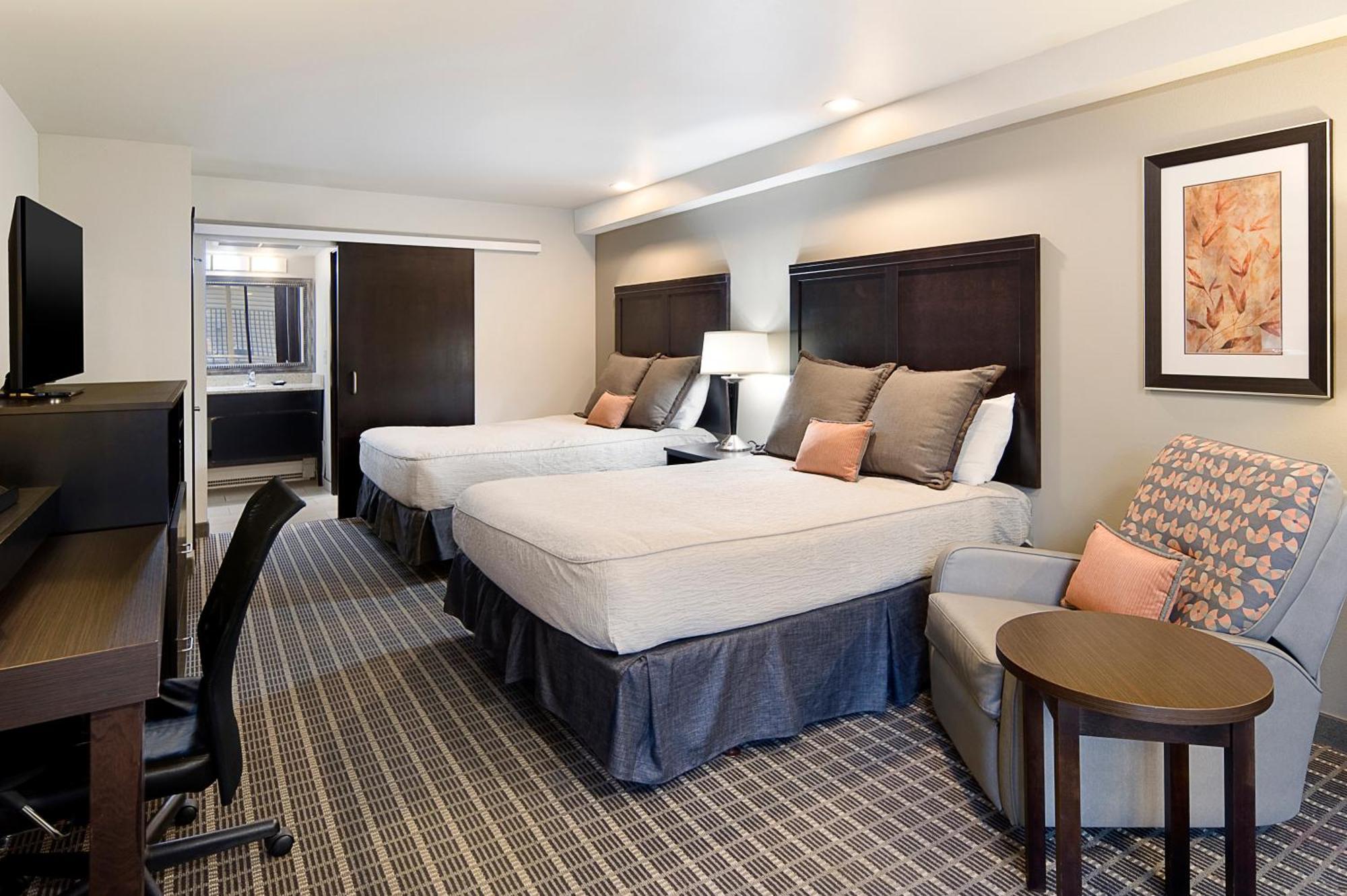 Queen Room City View Two Queen Beds