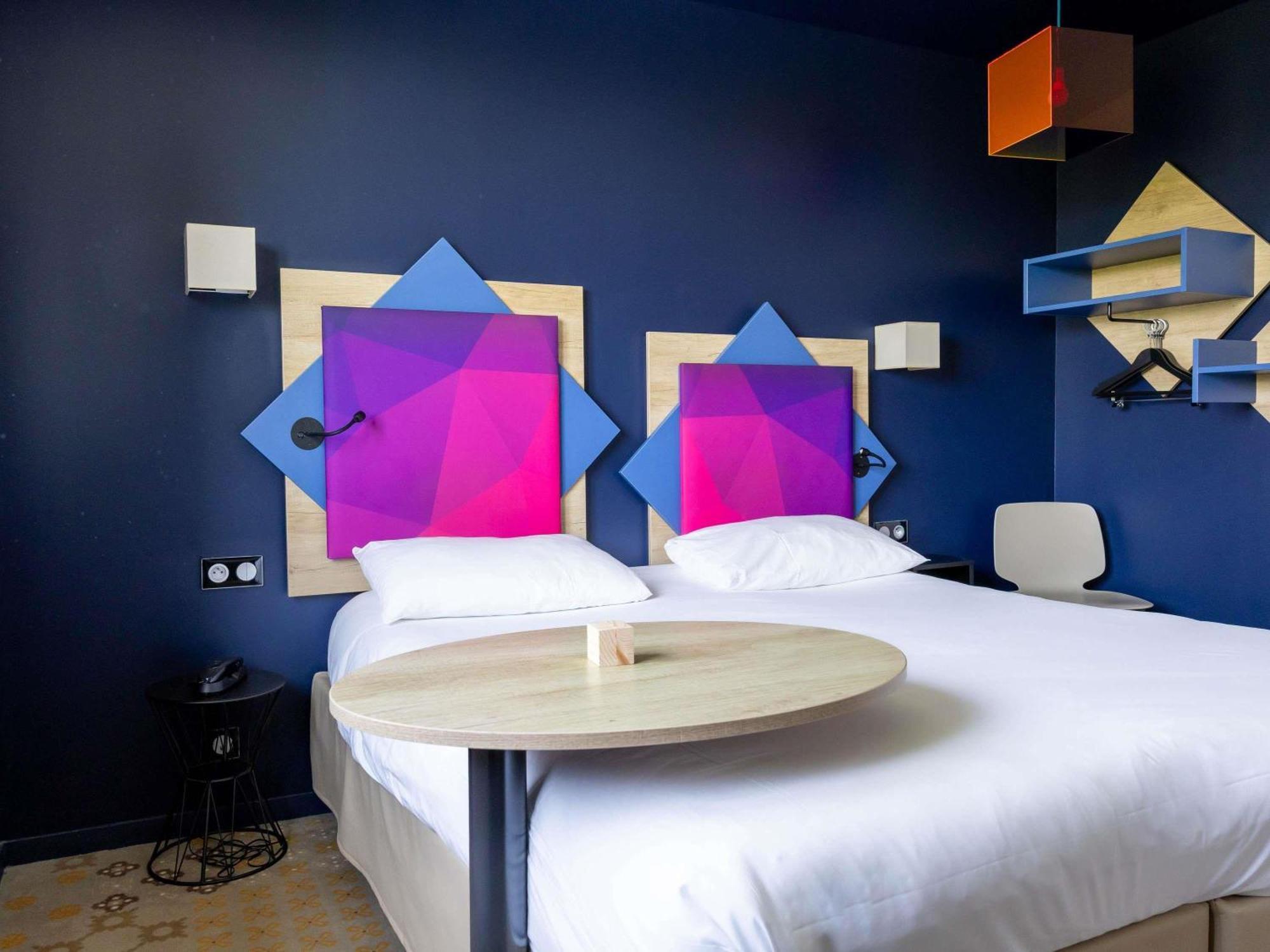 Standard Single Room Double Bed