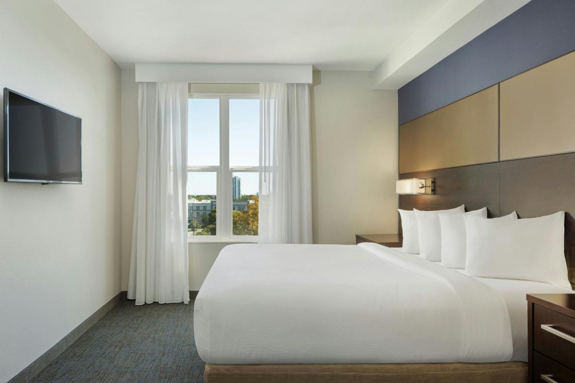 Two-Bedroom Suite One King Bed One Queen Bed