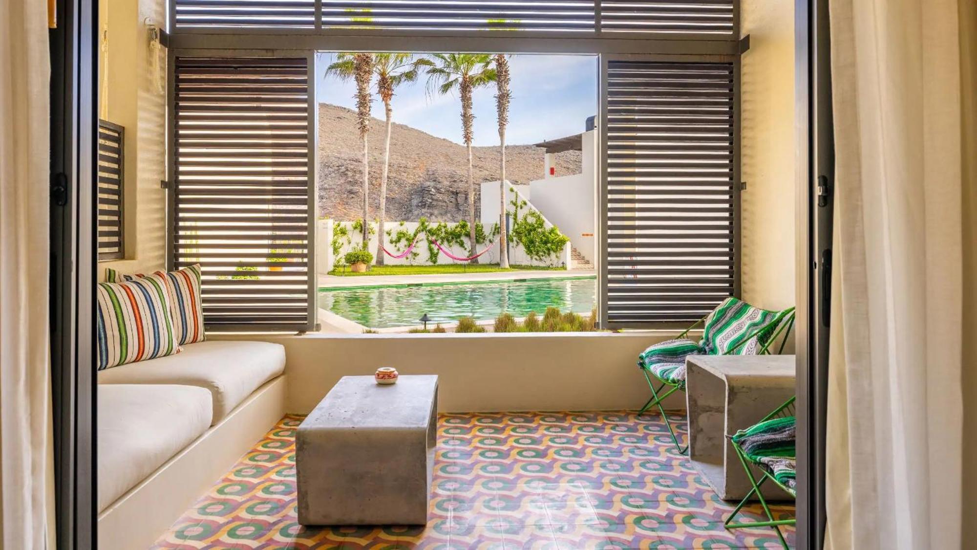 King Room Pool View