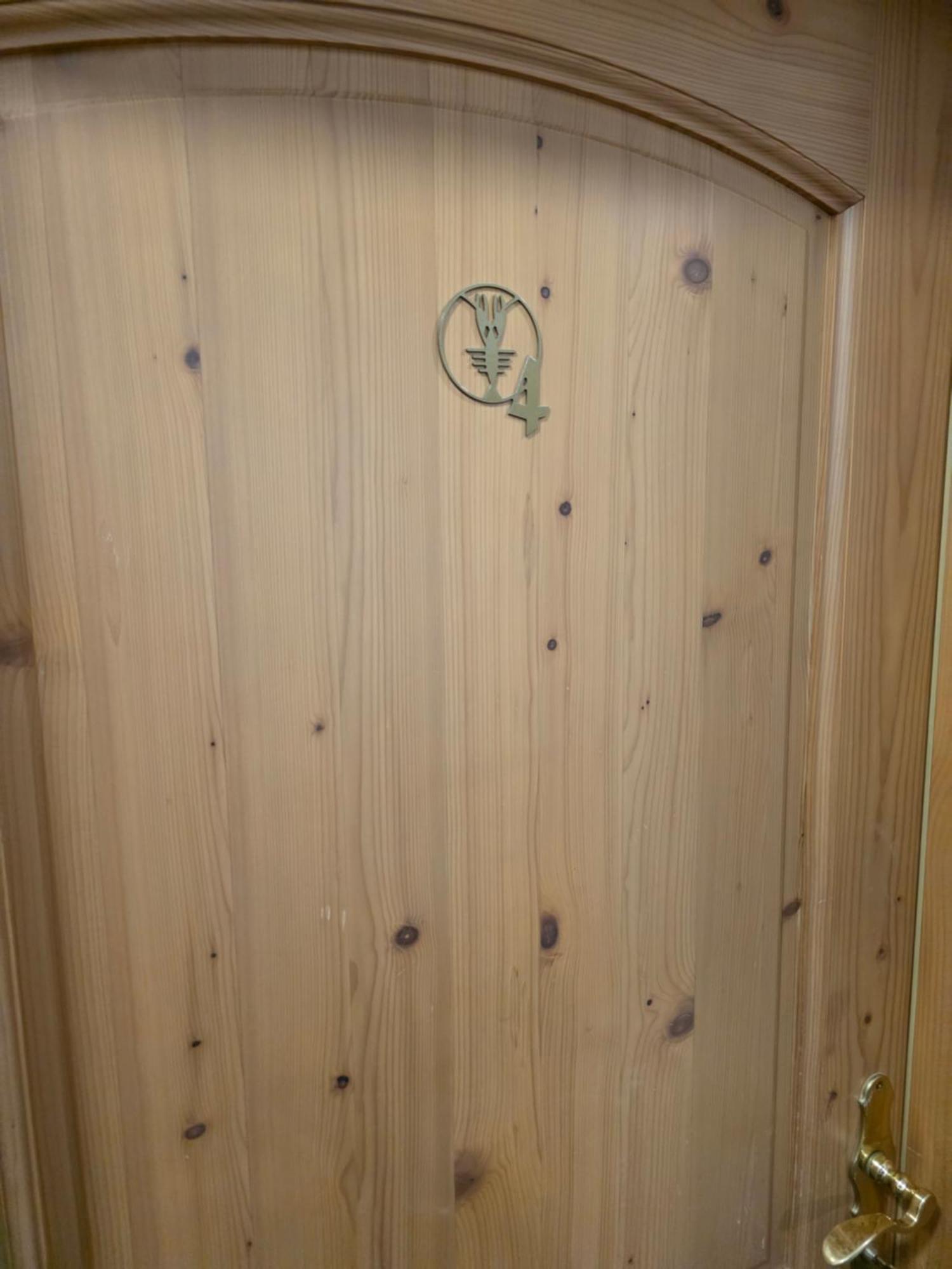 Zweibettzimmer mit Bad