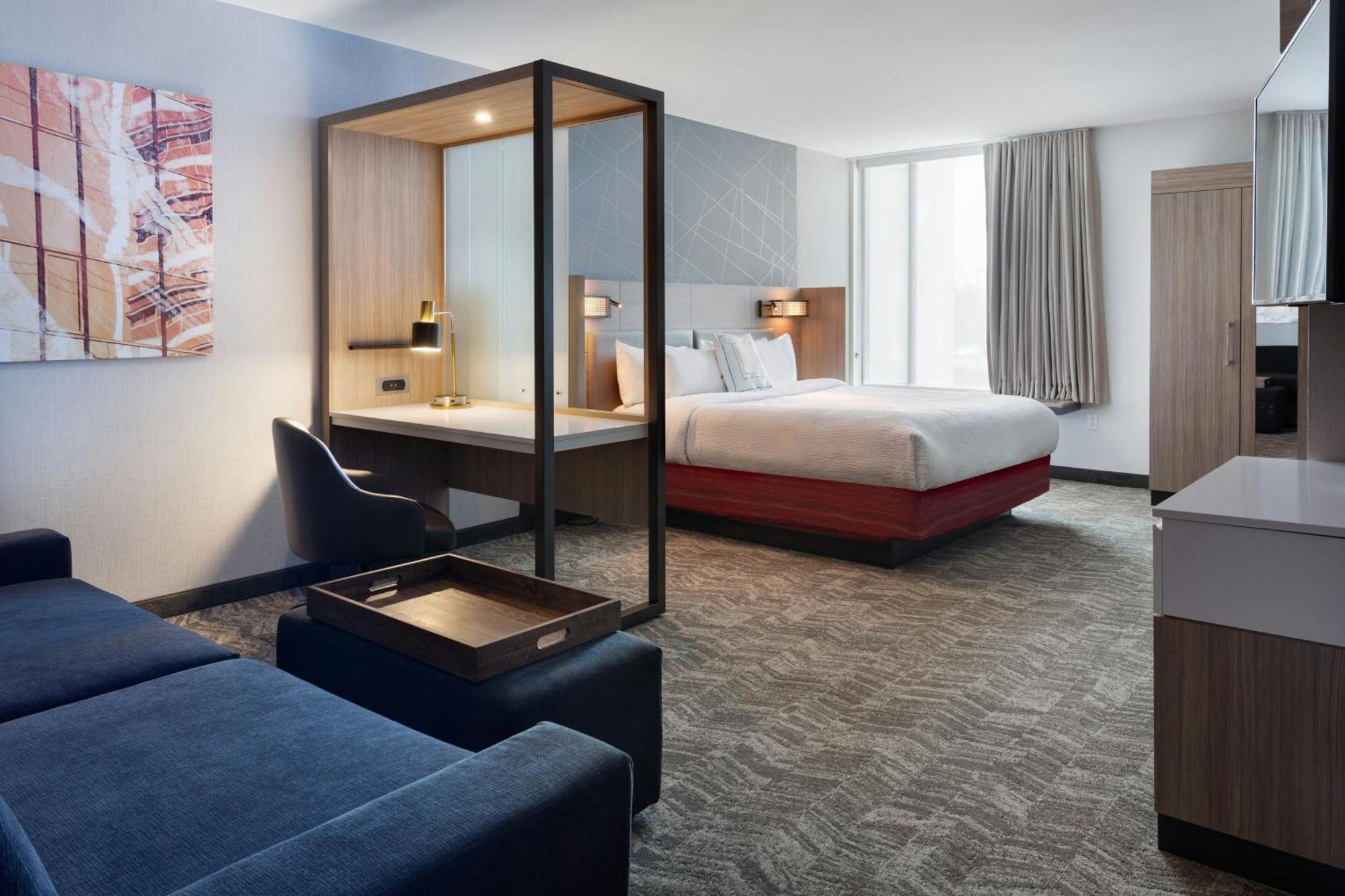 King Suite High Floor