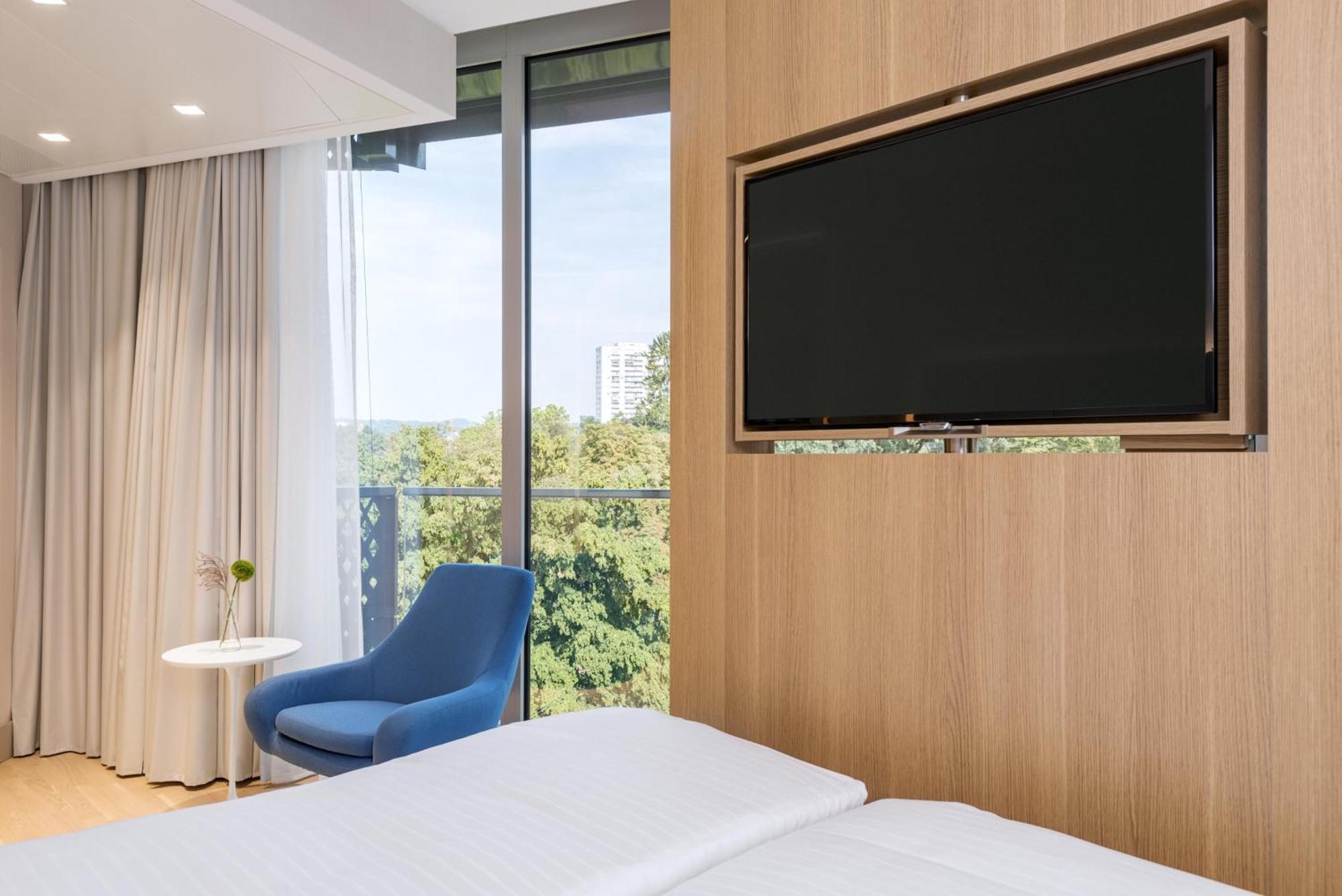 Superior Double Room View