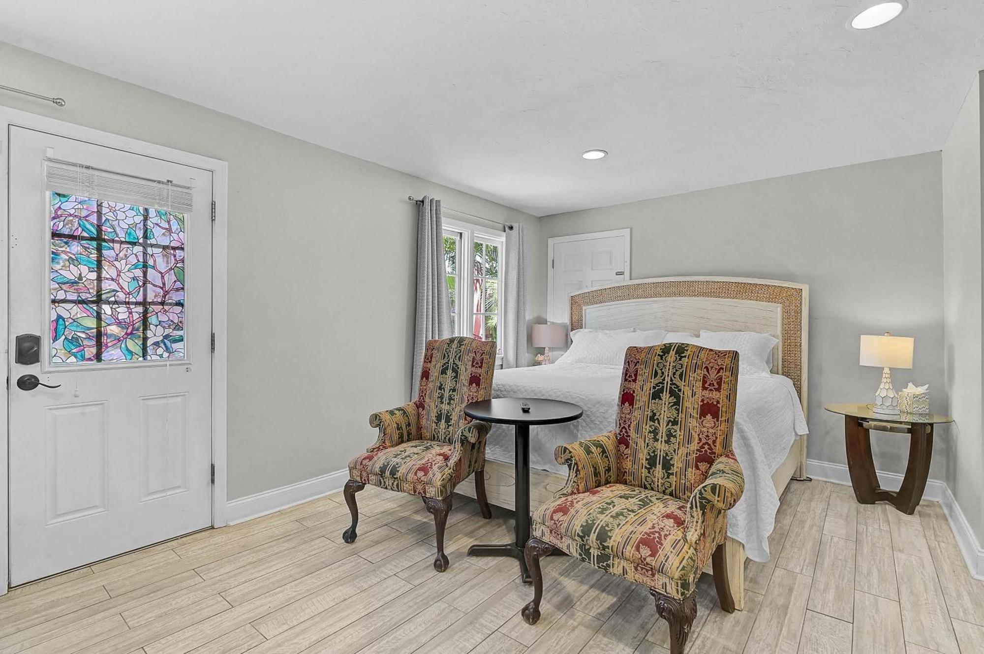 King Room
