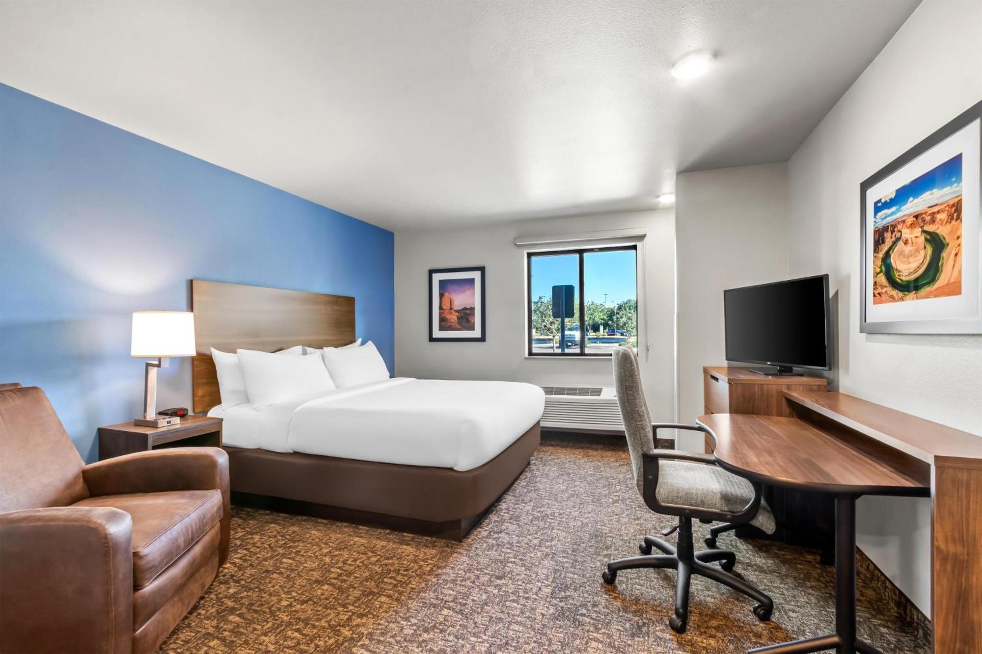 Standard King Room