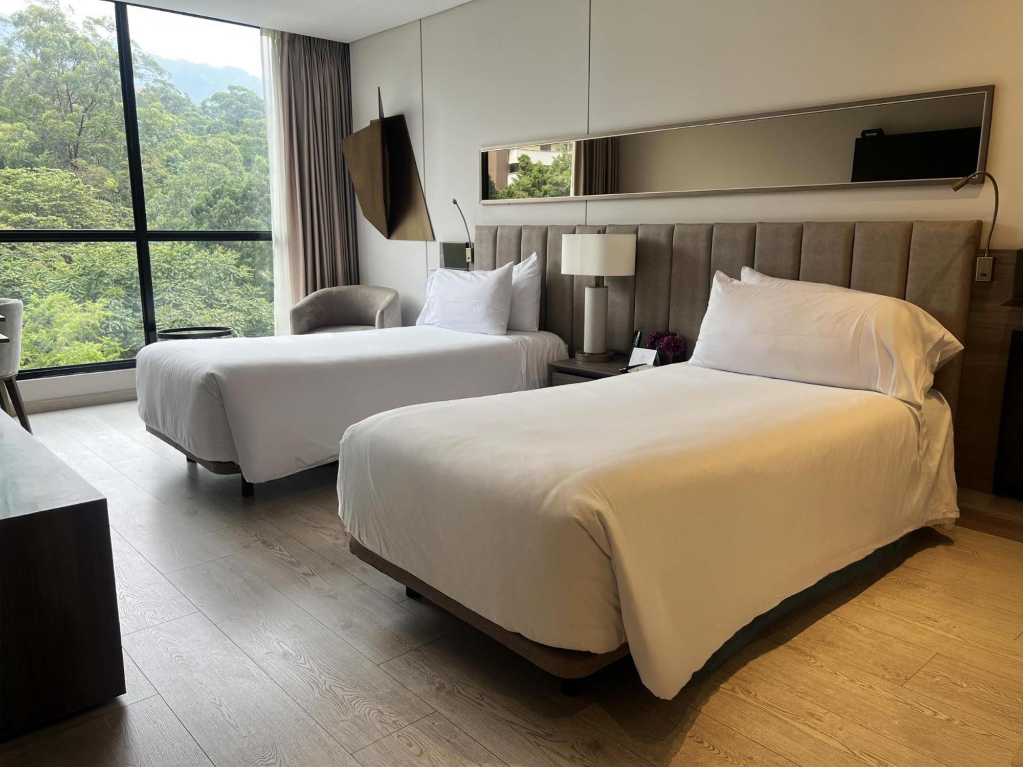 Superior Twin Room Kitchenette