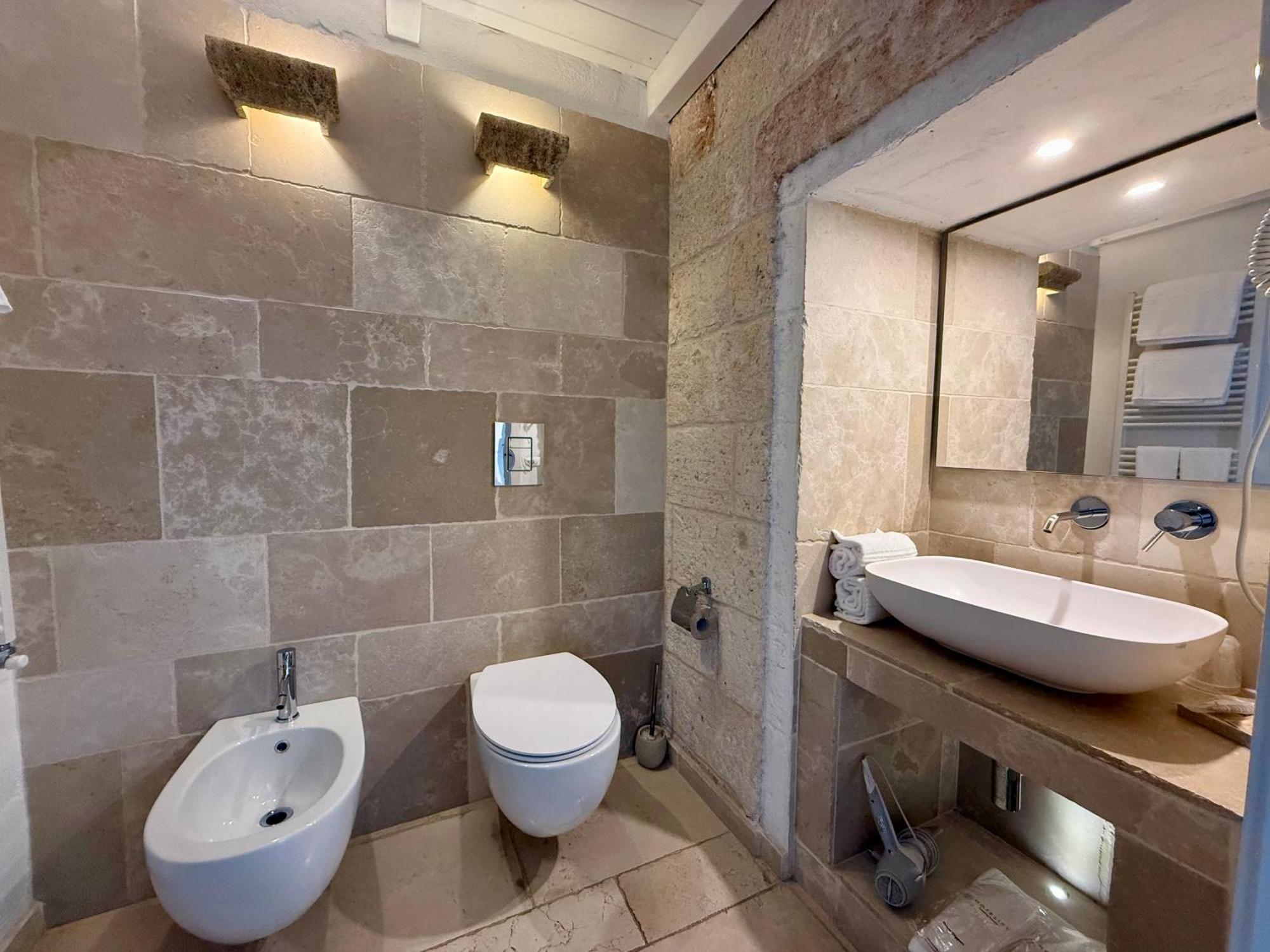 King Room Spa Bath