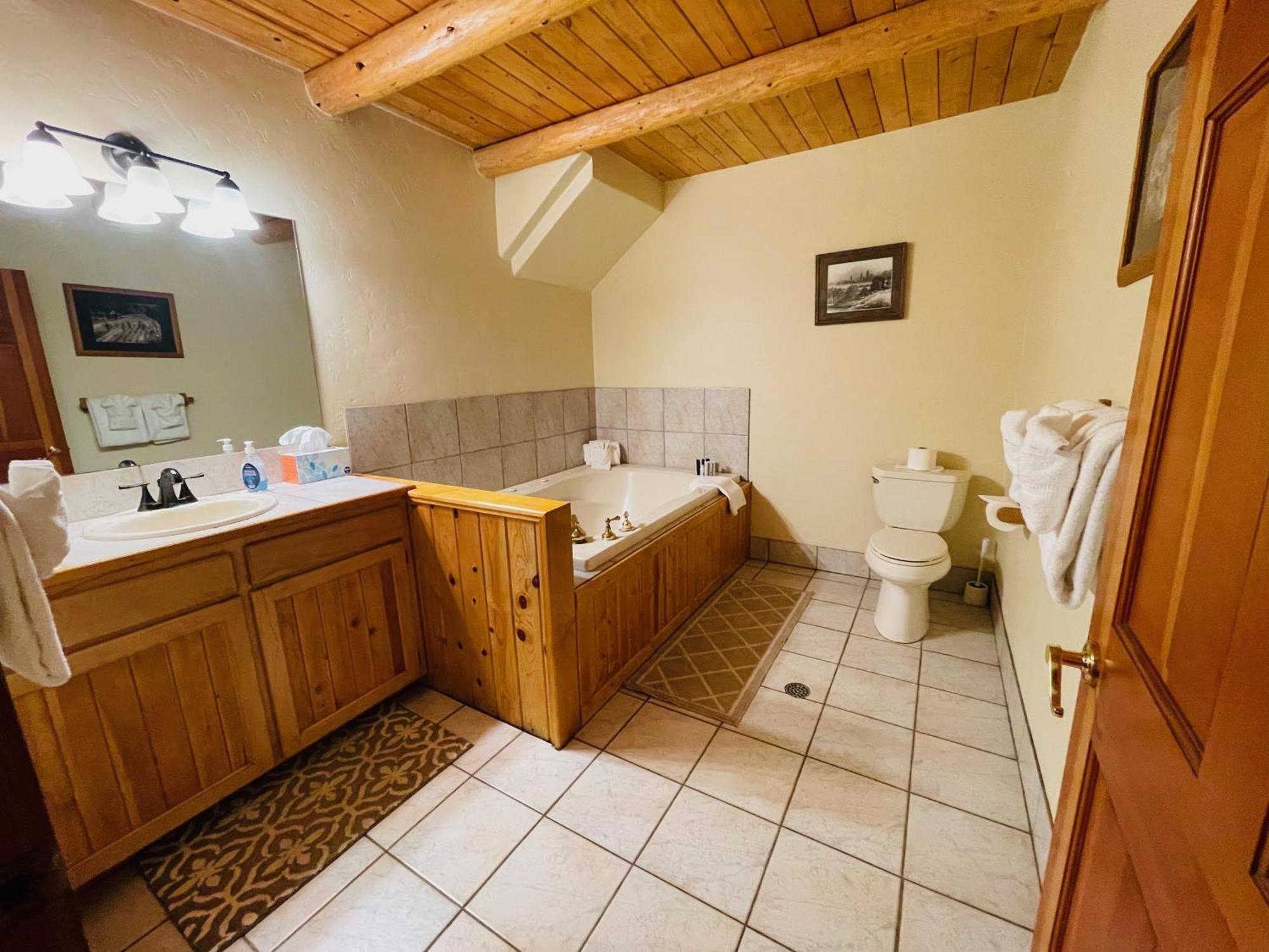 Suite with River View