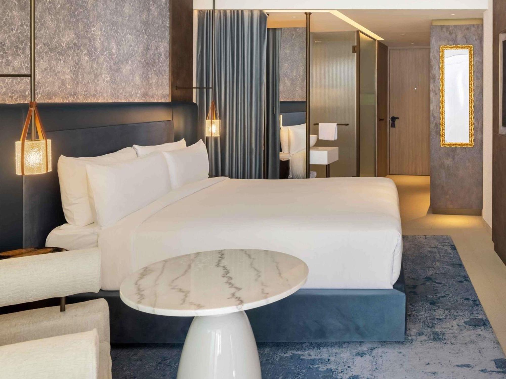 King Room Pool Access Delight
