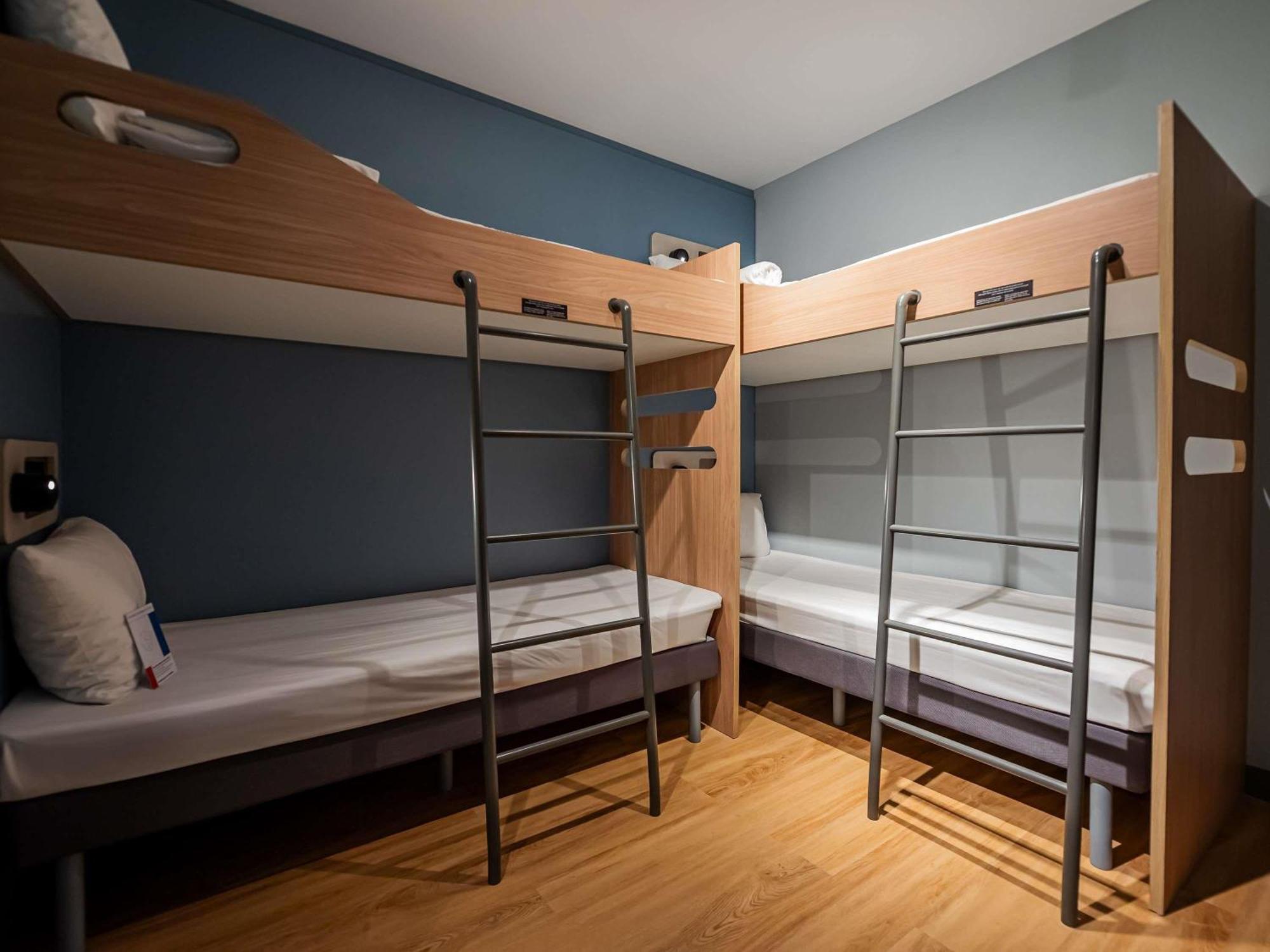 Quarto standard com 2 beliches