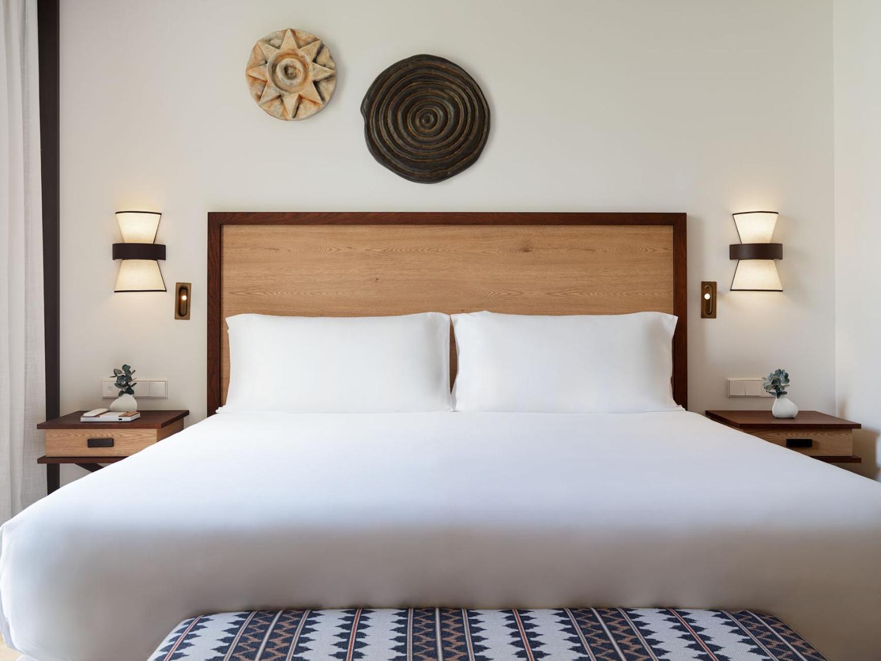 Deluxe Double Room Mountain View