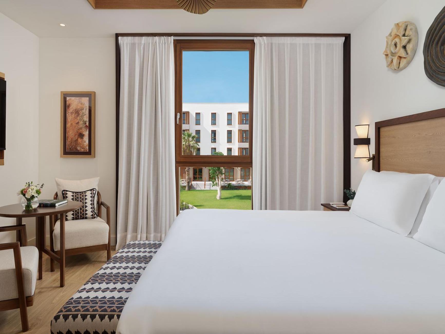 Deluxe Double Room Garden View