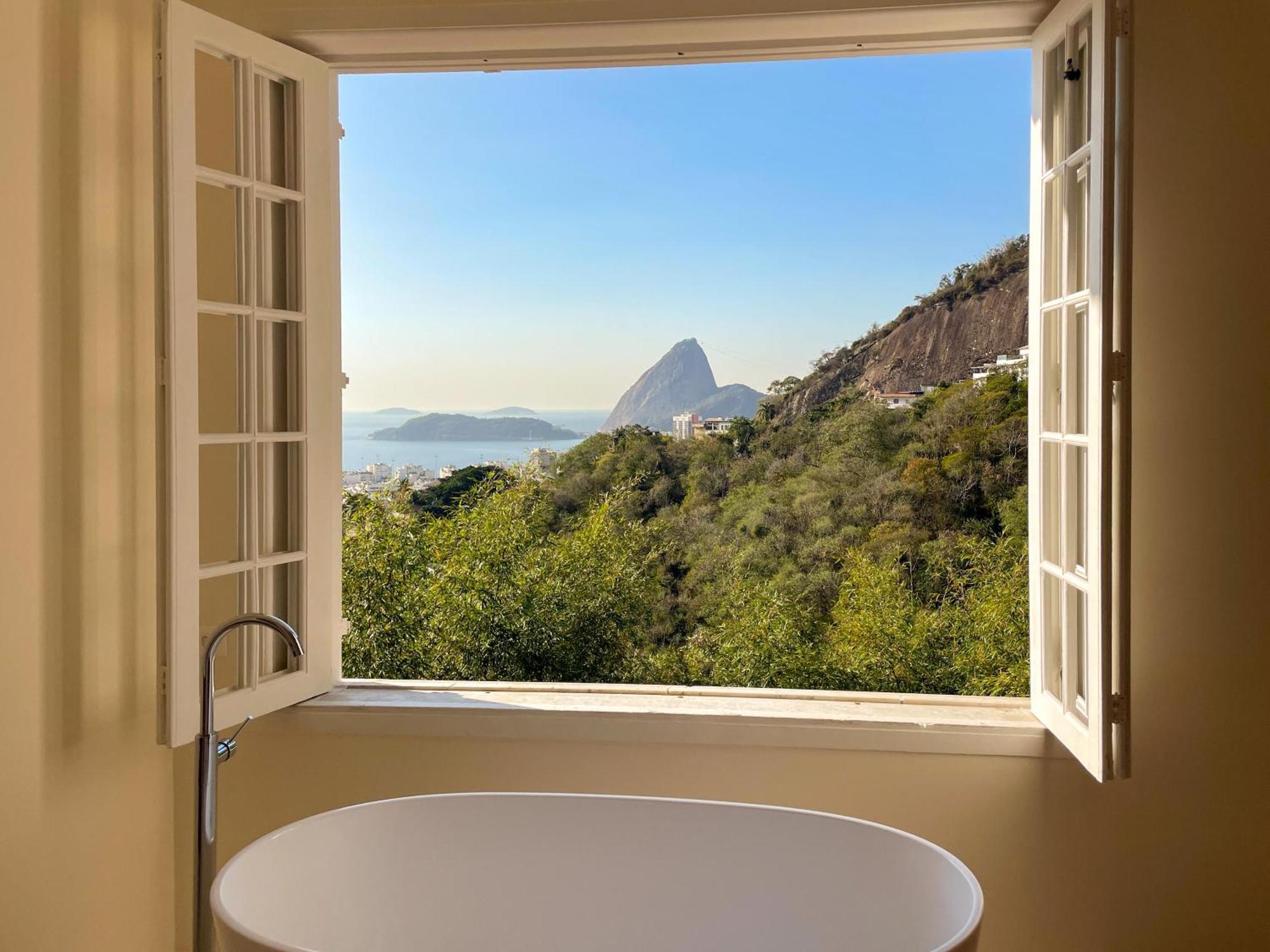 Quarto Duplo com Vista do Mar