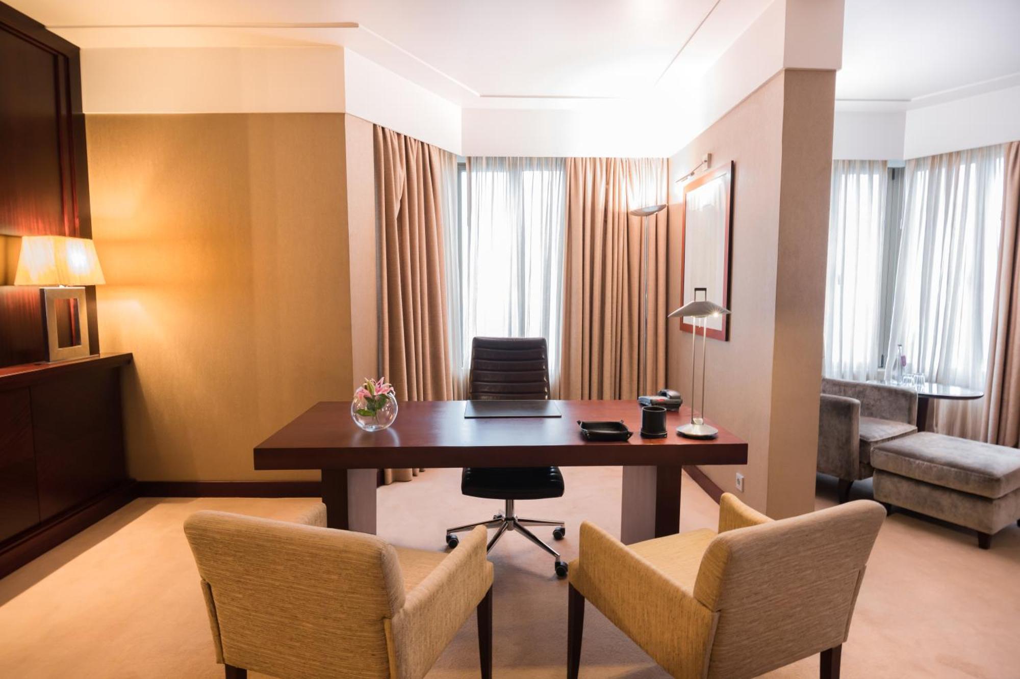 Presidential Suite