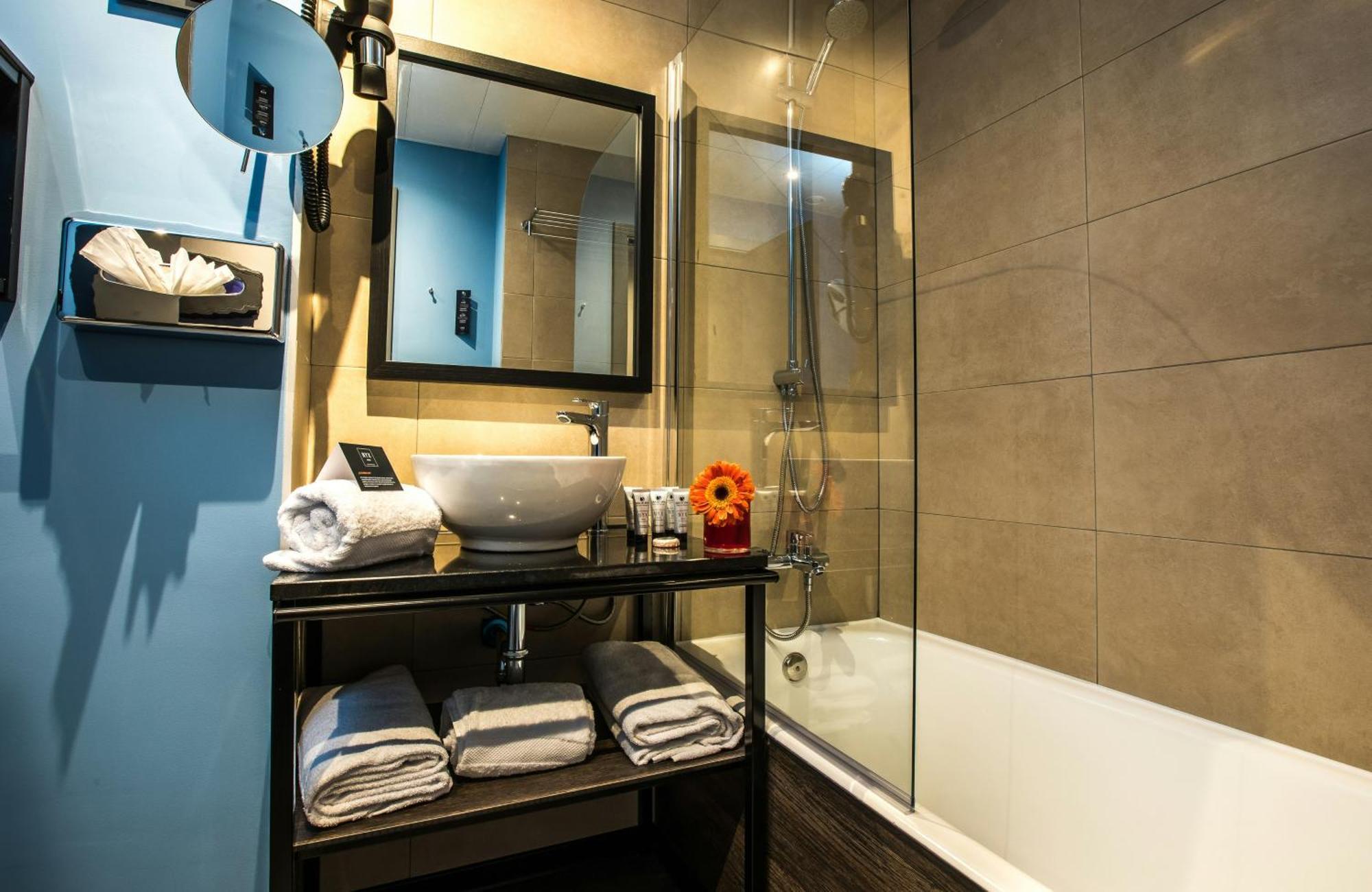Comfort Double or Twin Room