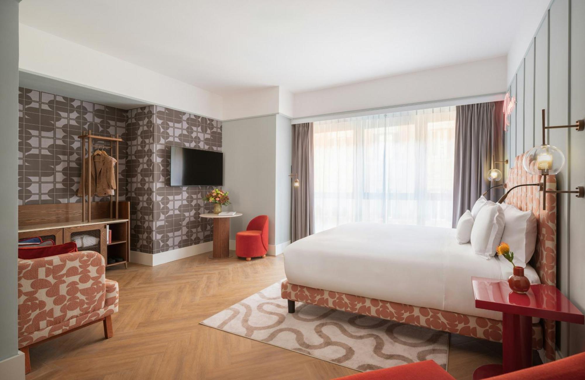 NYX Suite