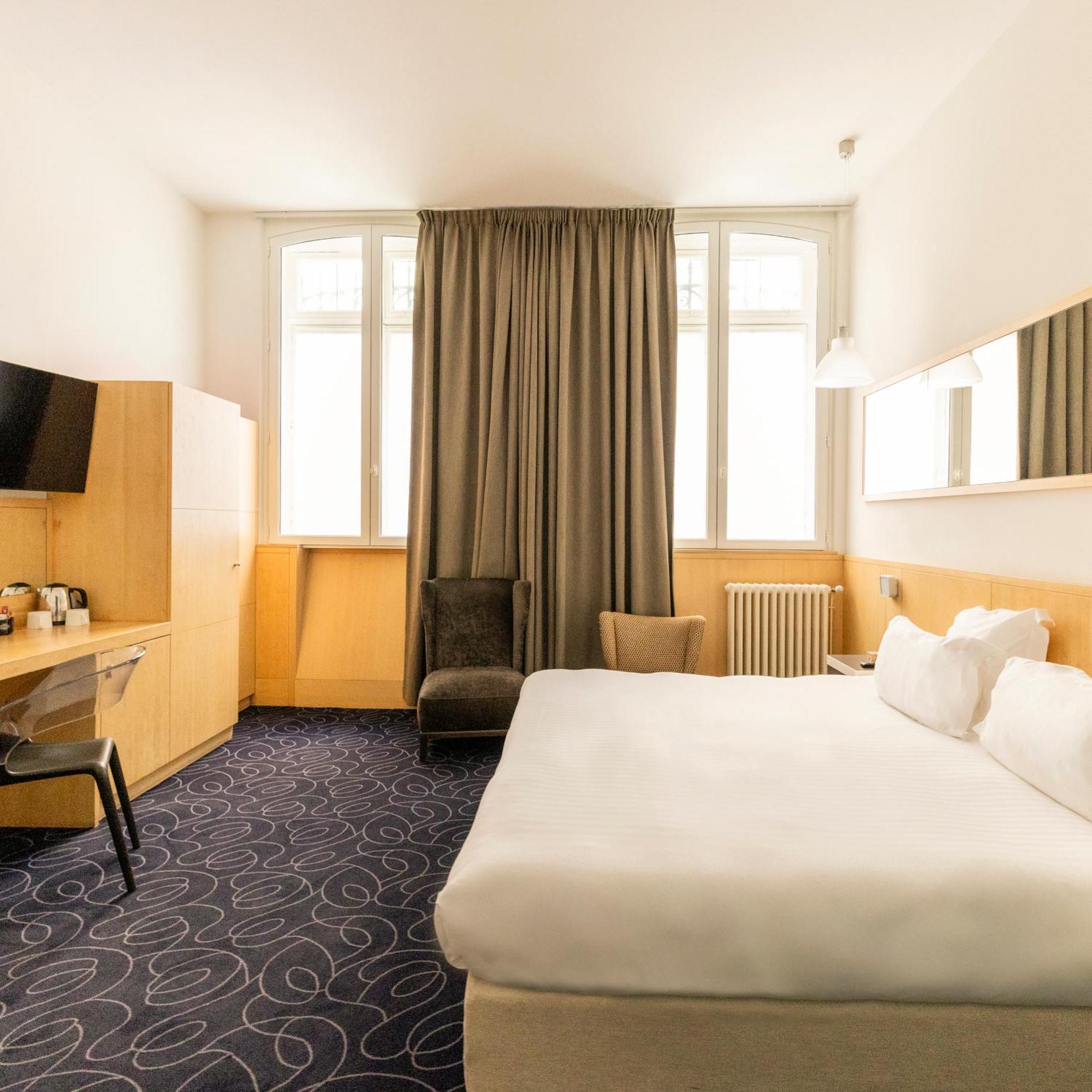 Ground Floor Double Room Disability Access