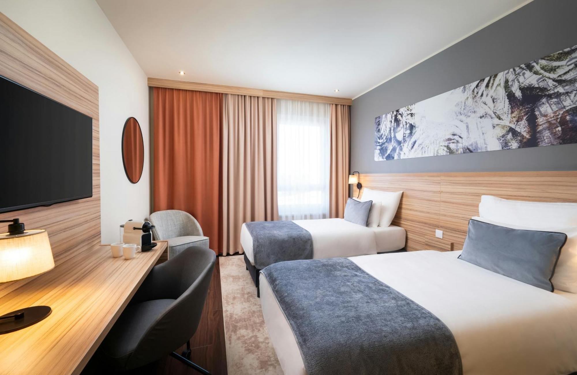 Comfort Twin Room