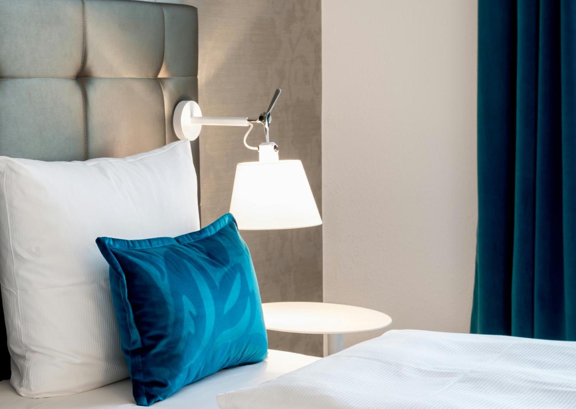 Standard Double Room with City View