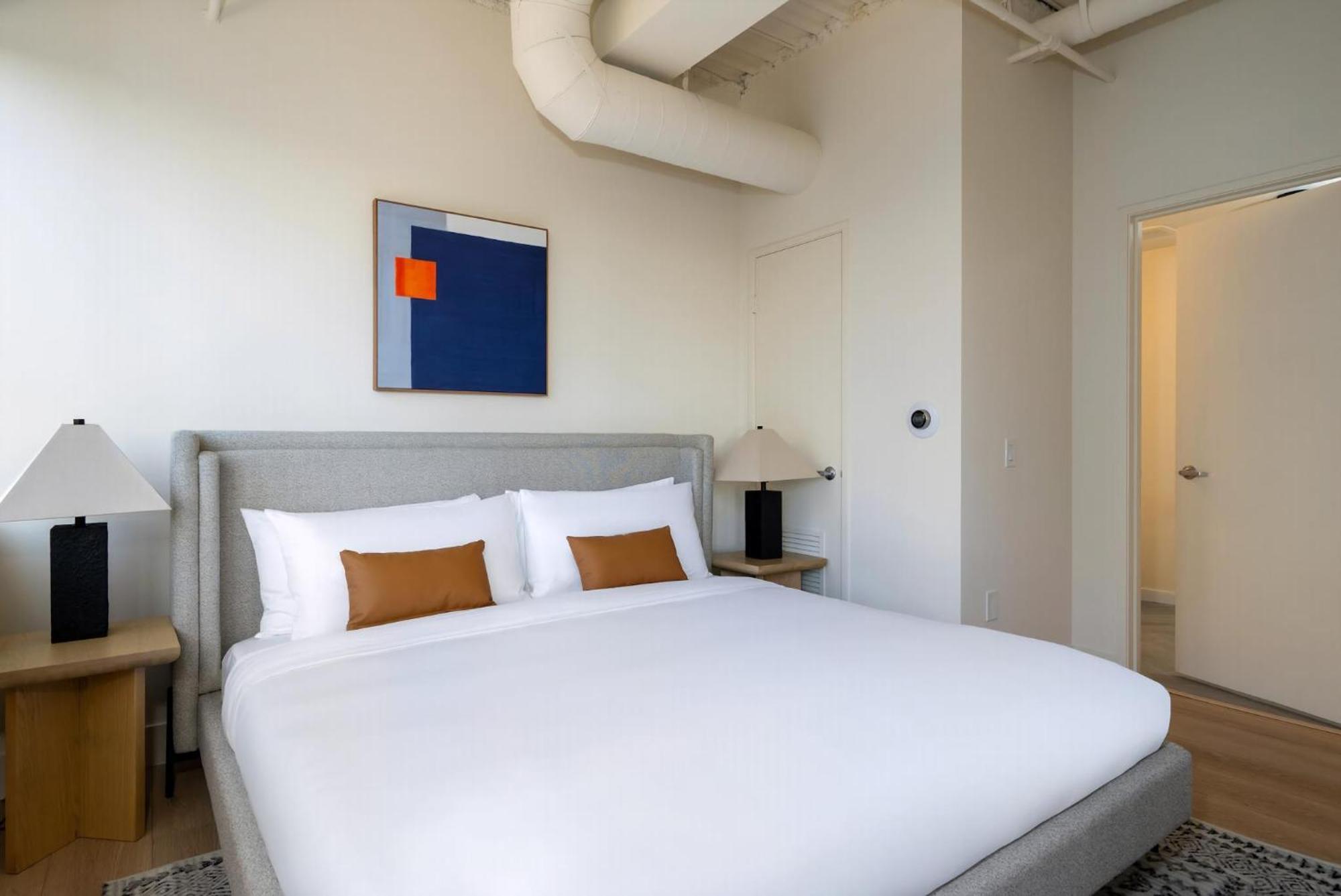 King Studio Self Check Virtual Front Desk