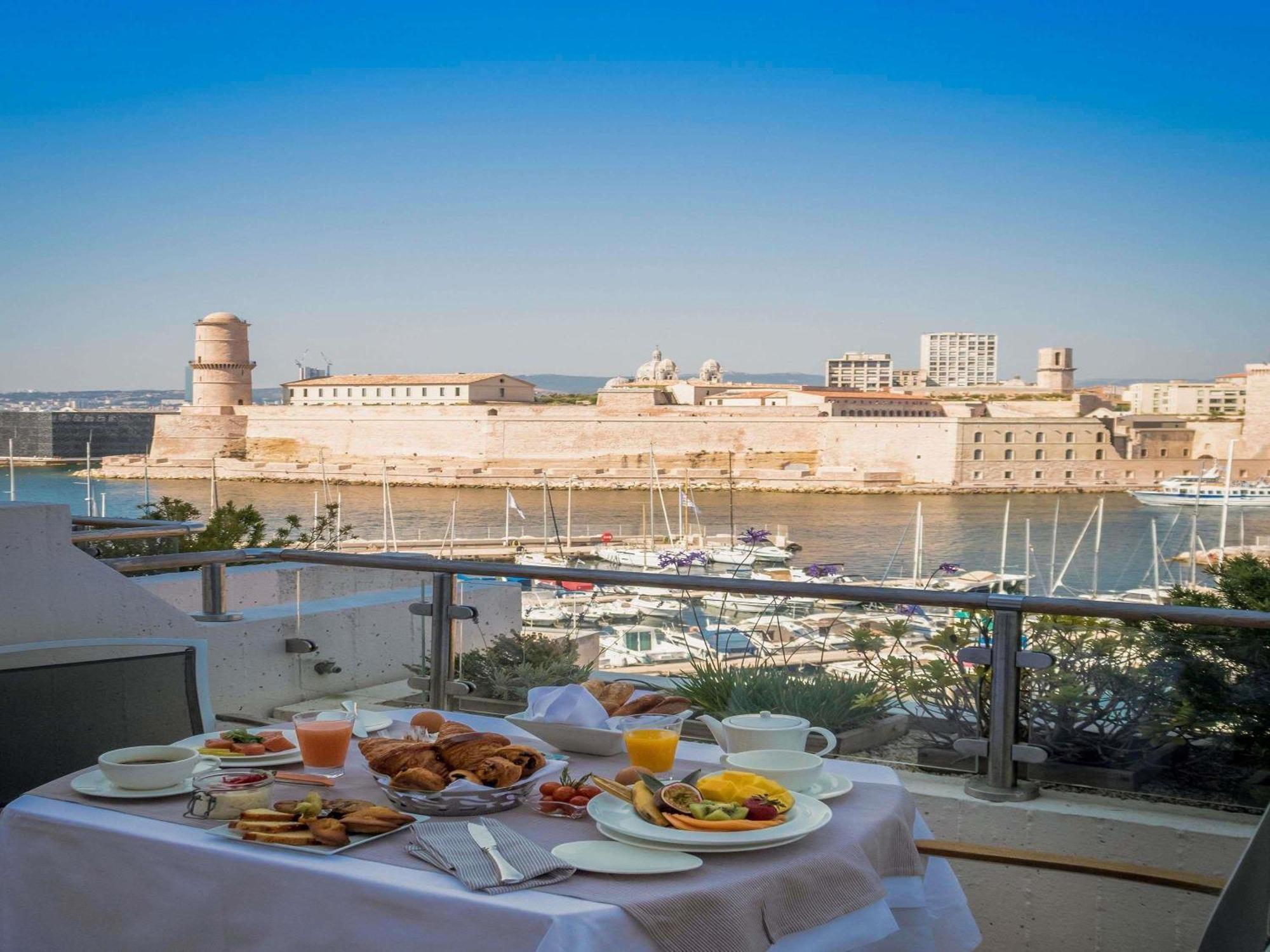 Luxury King Room Old Port View Terrace Spa or Gym Access