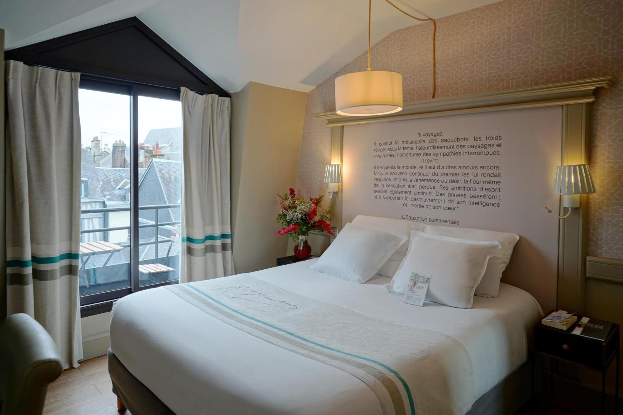 Superior Double Room Two Single Beds Non-Smoking