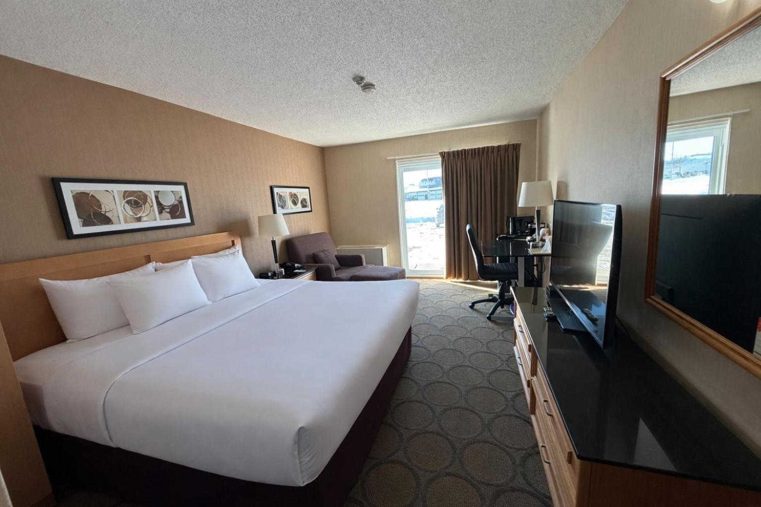 Deluxe King Room Ground Floor