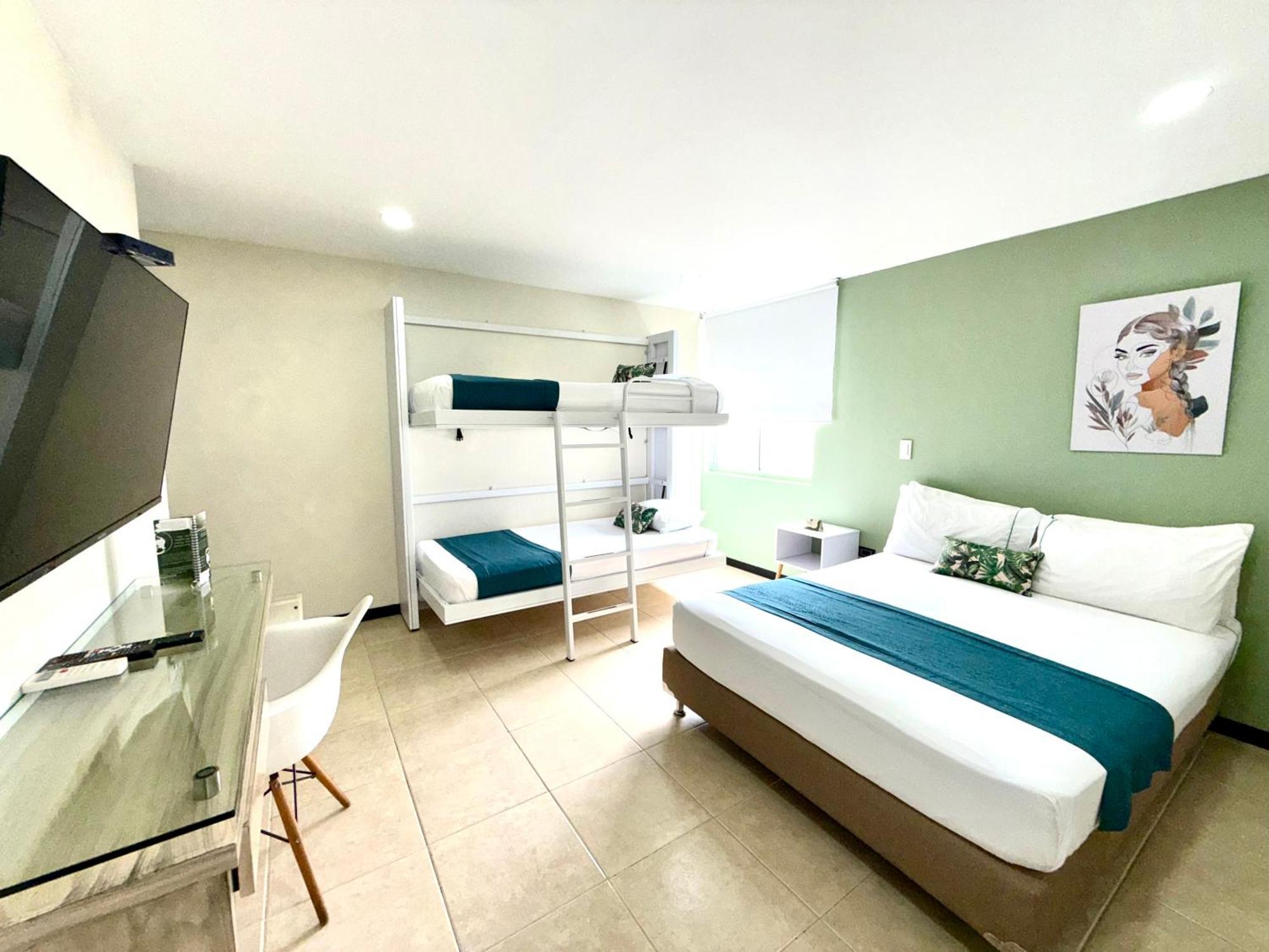 Standard Quadruple Room