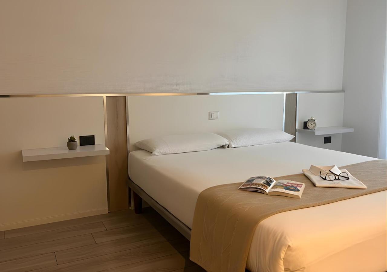 Economy Double or Twin Room,1756504011:JPEG