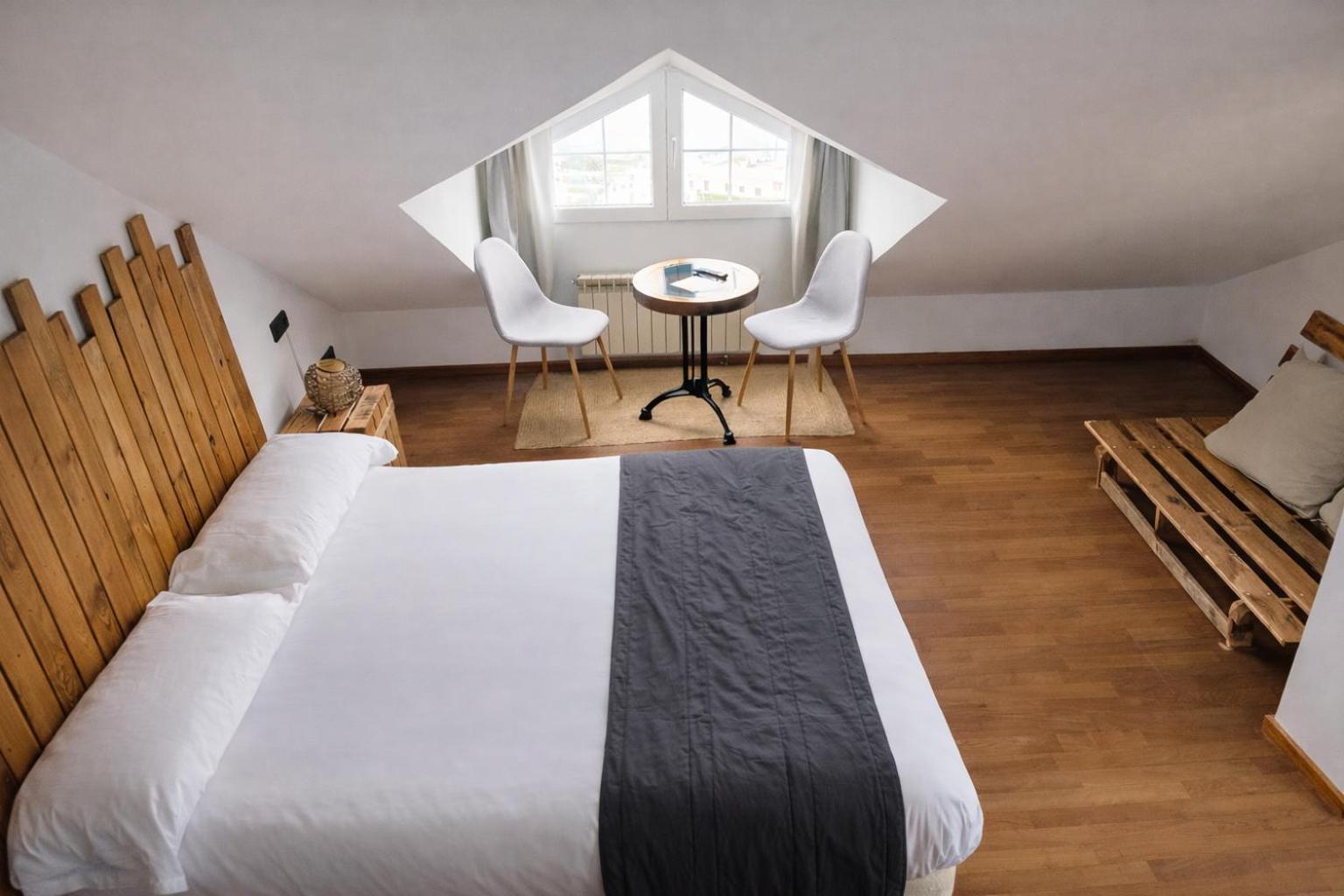 Double Room Mountain View