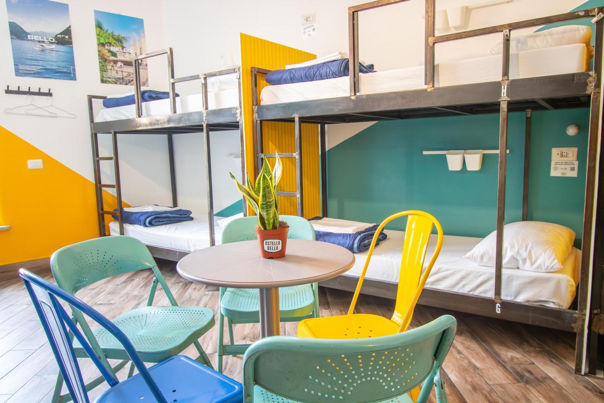 Bed 12-Bed Mixed Dormitory Room
