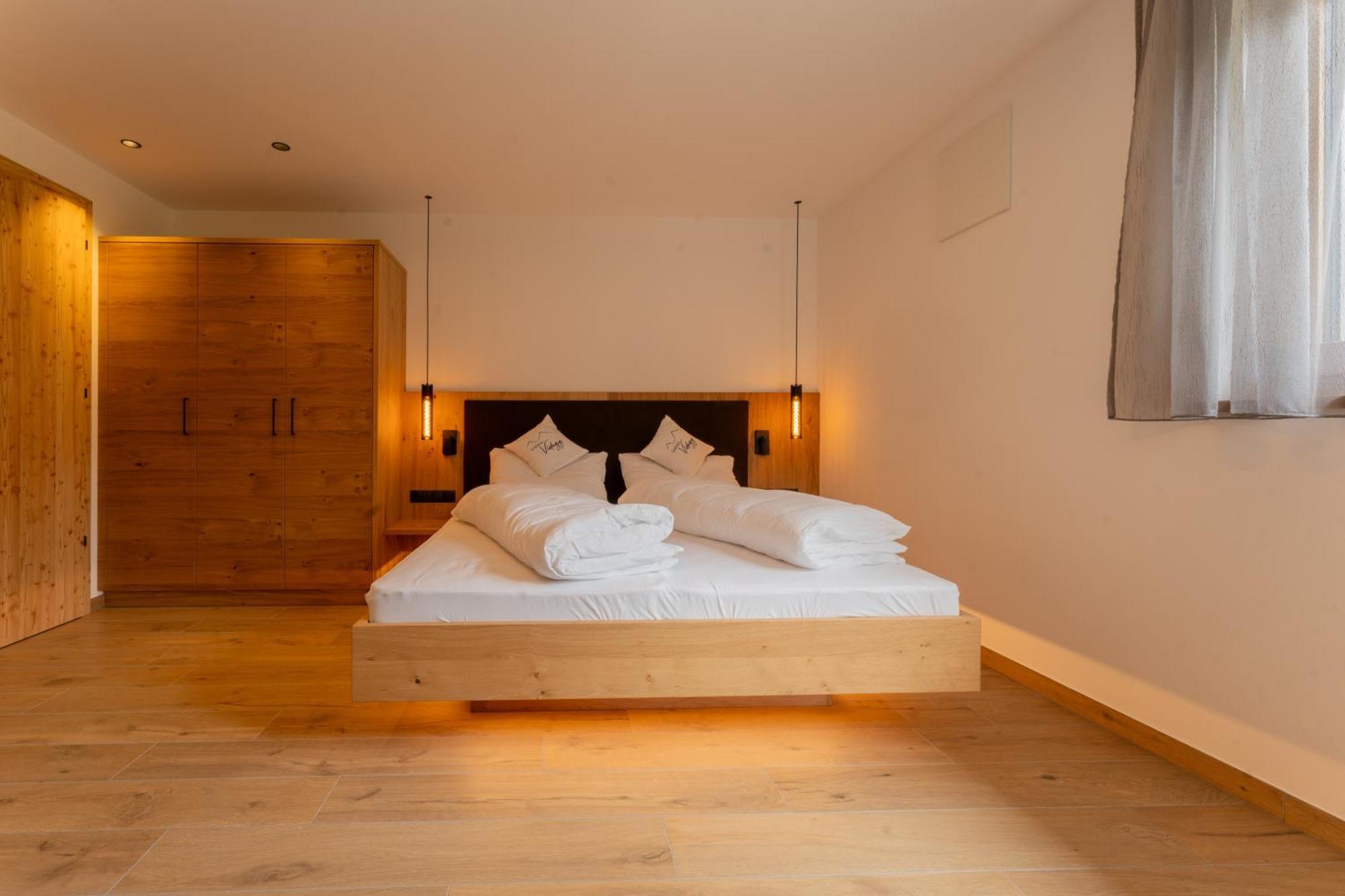 Double Room Mountain View