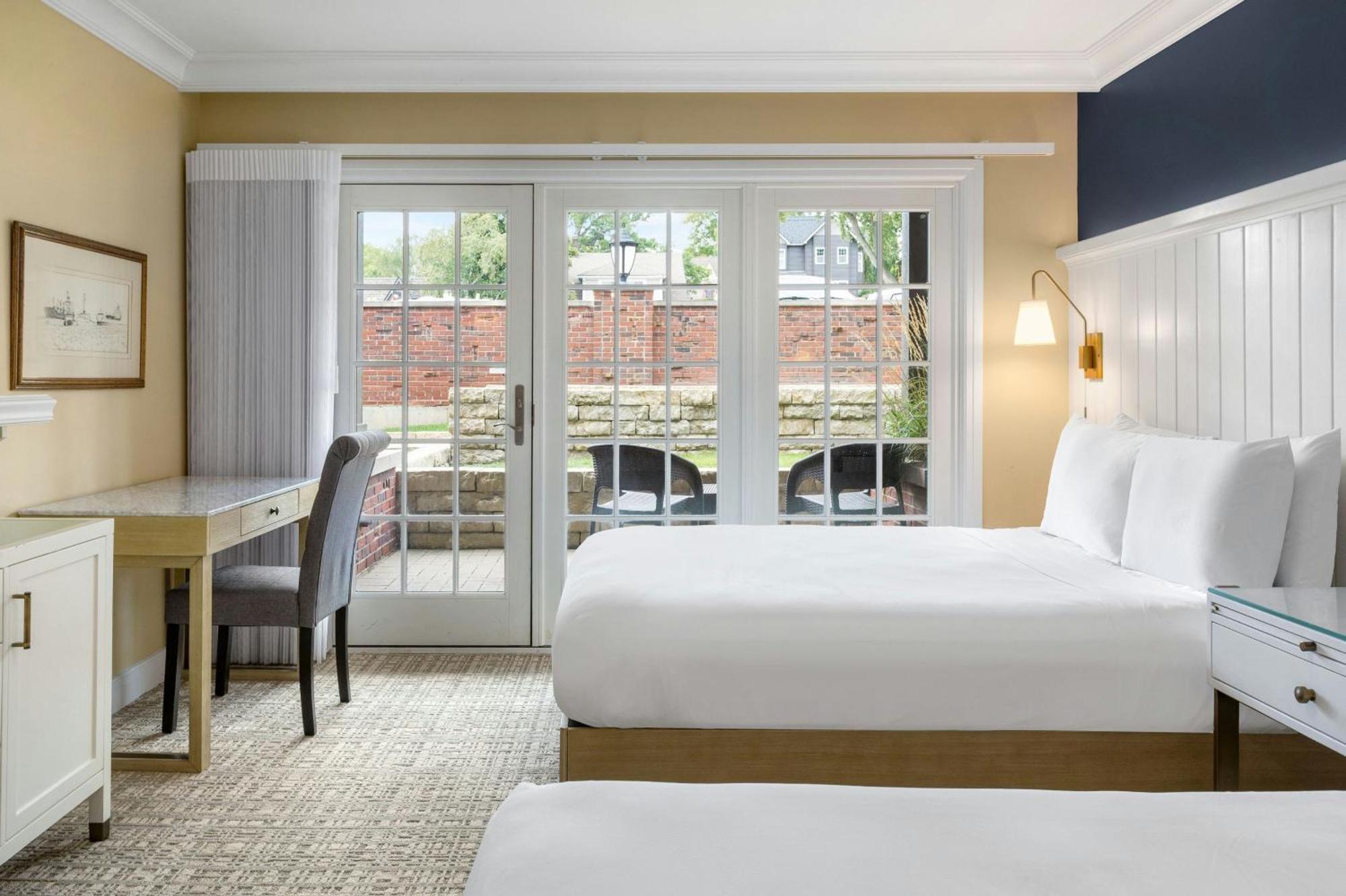Queen Room Two Queen Beds Balcony