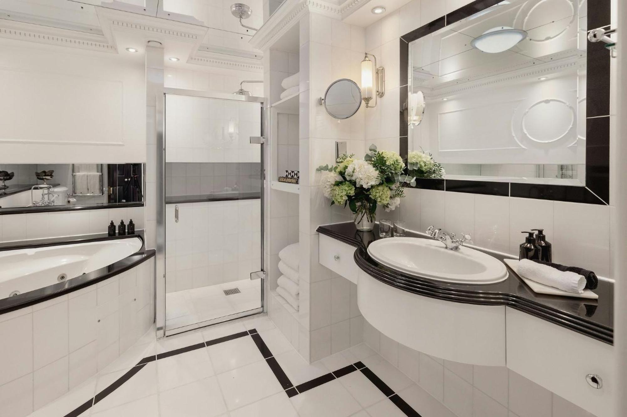 Luxury Suite Conservatory