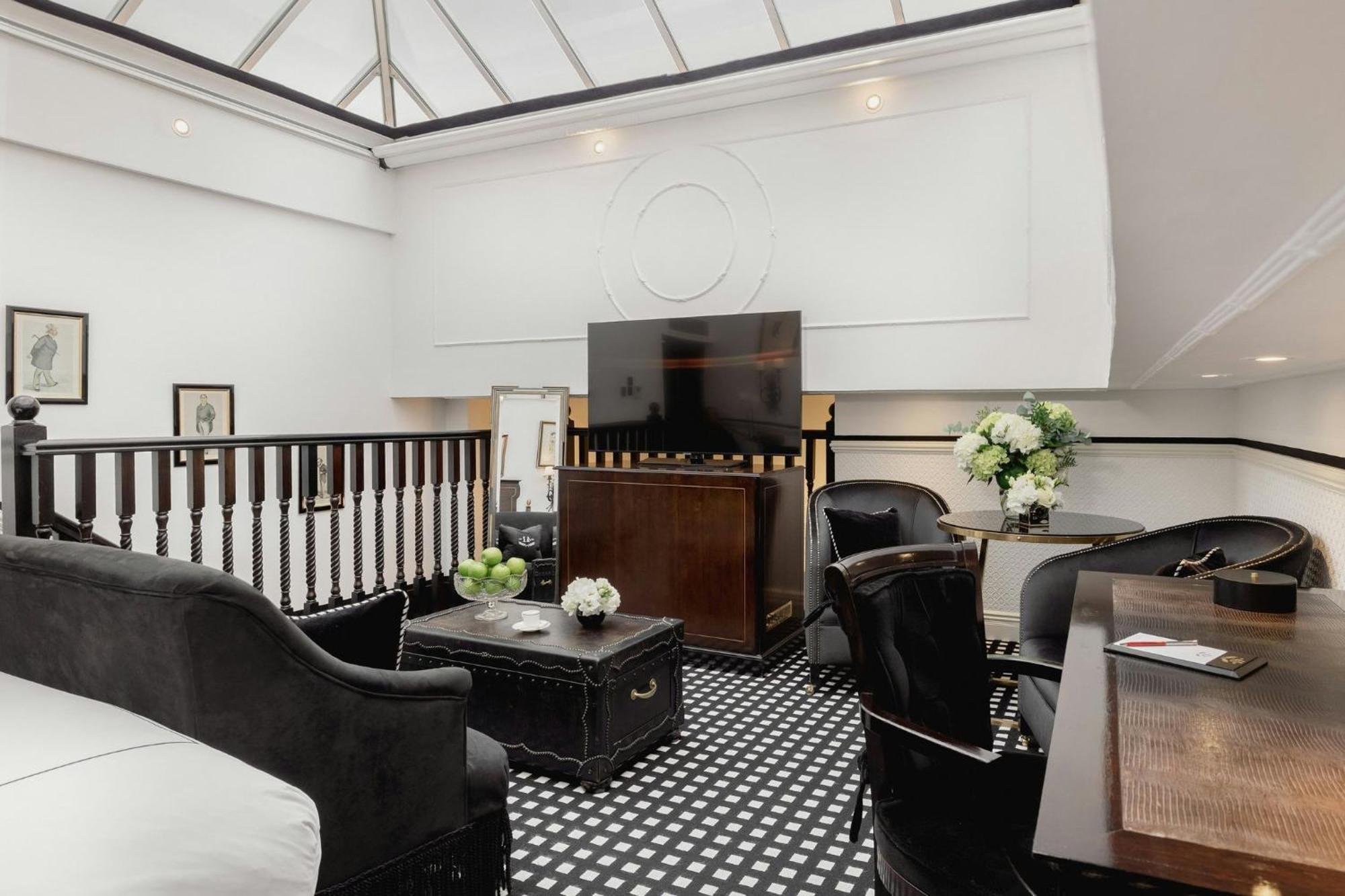 Luxury Suite Conservatory