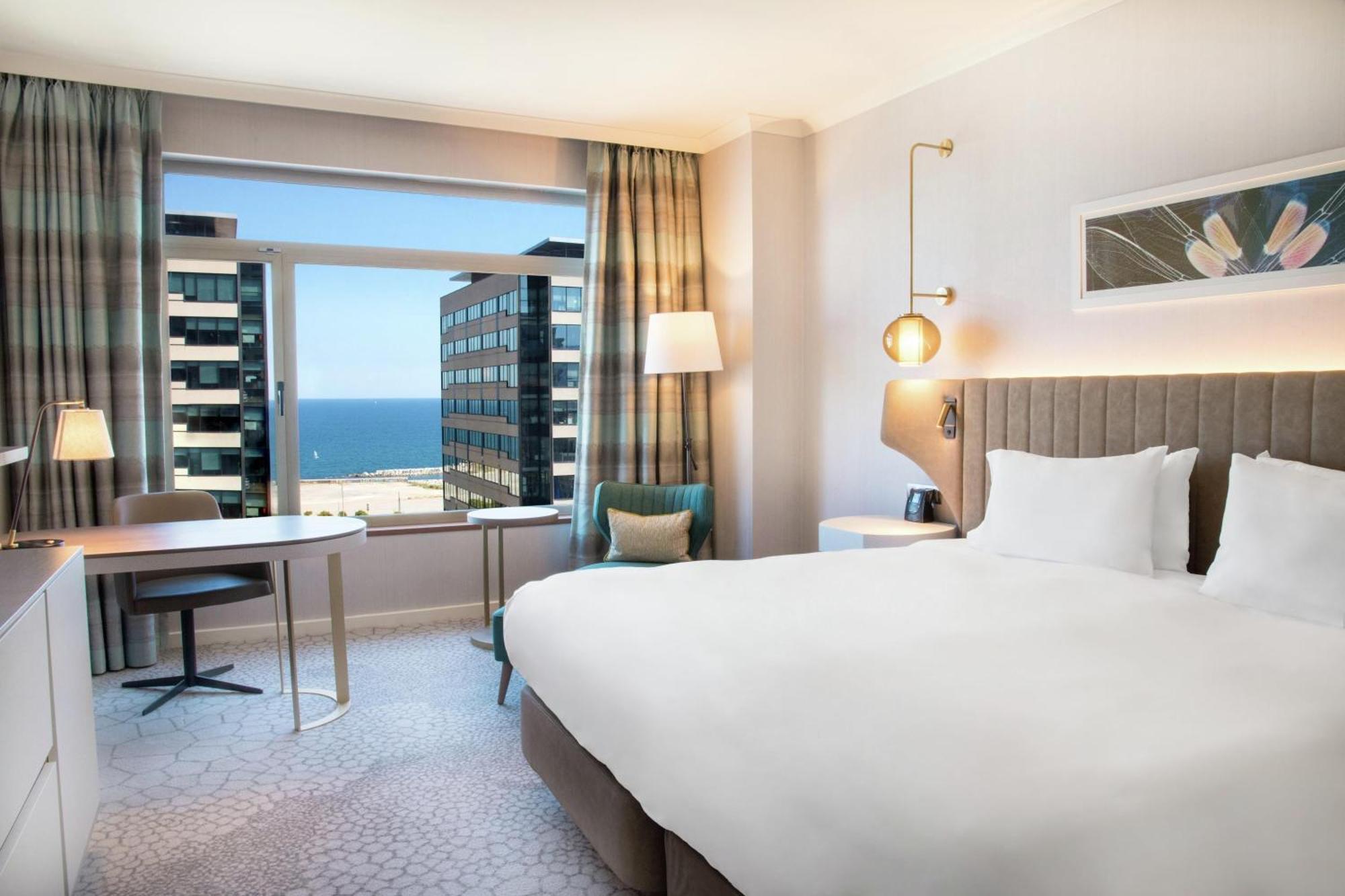 Twin Room Pool View