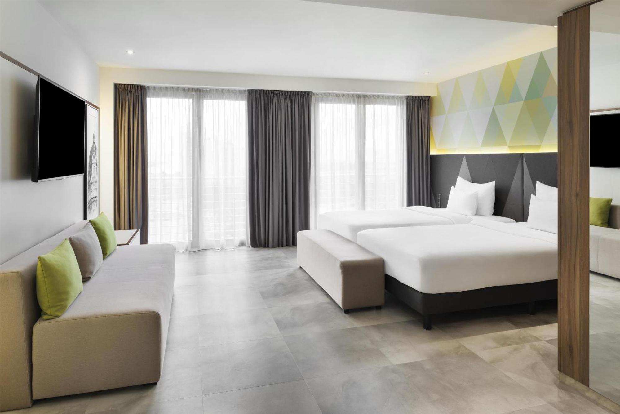 Deluxe Twin Room