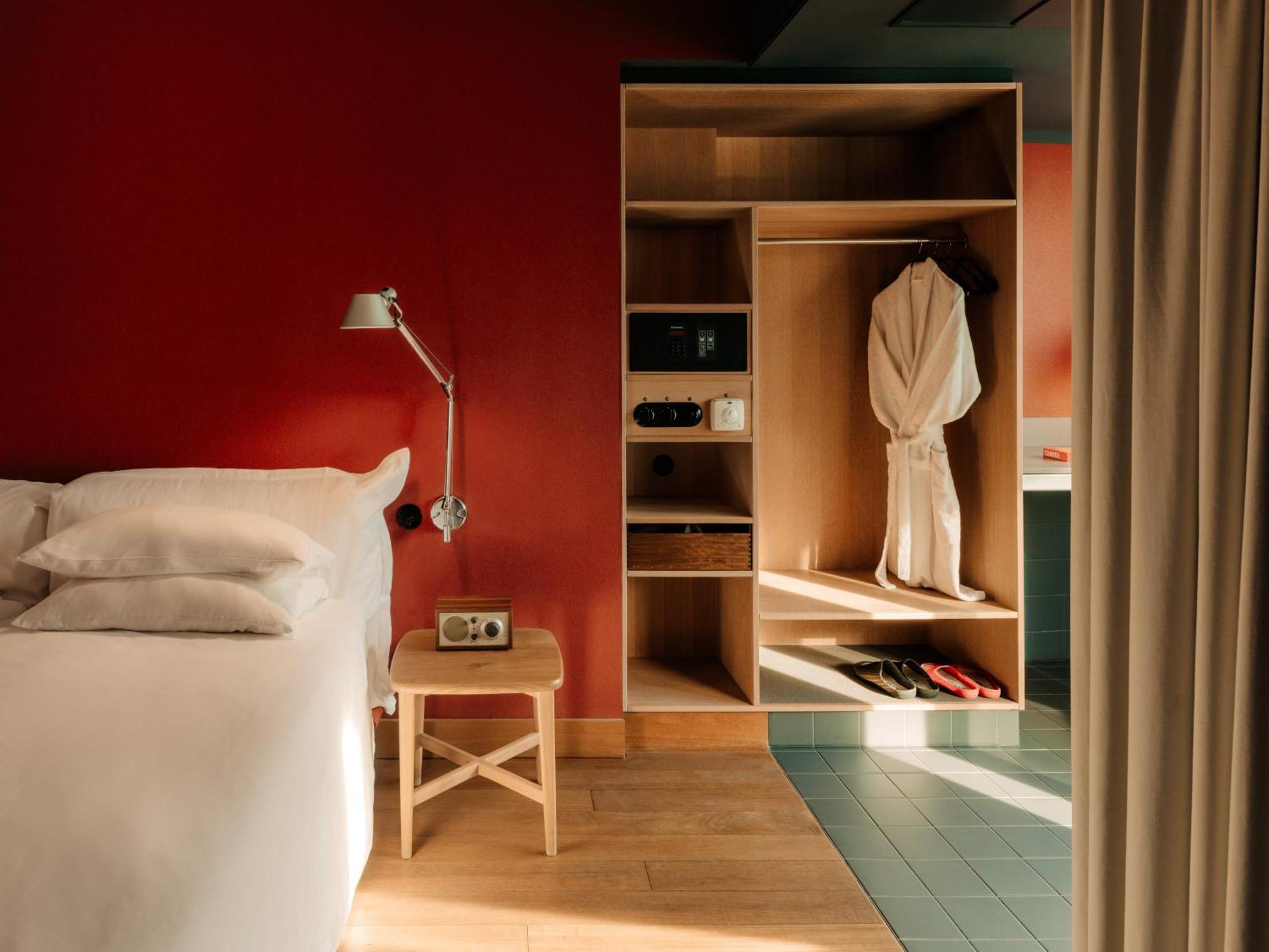 Camper Twin Room