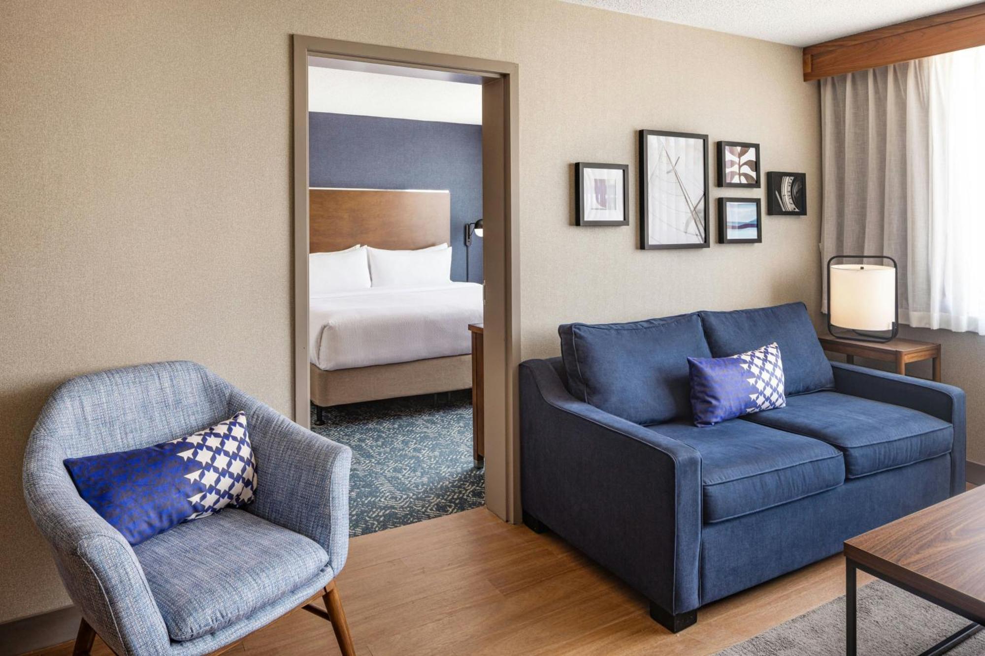 Kitchenette Suite