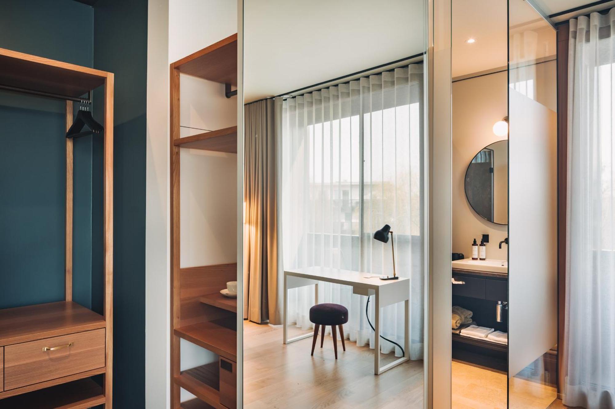 Junior Suite with Balcony