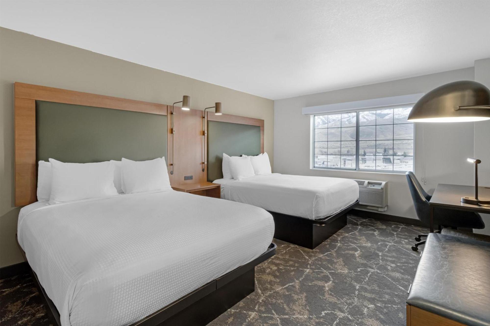 Queen Room with Two Queen Beds - Non-Smoking