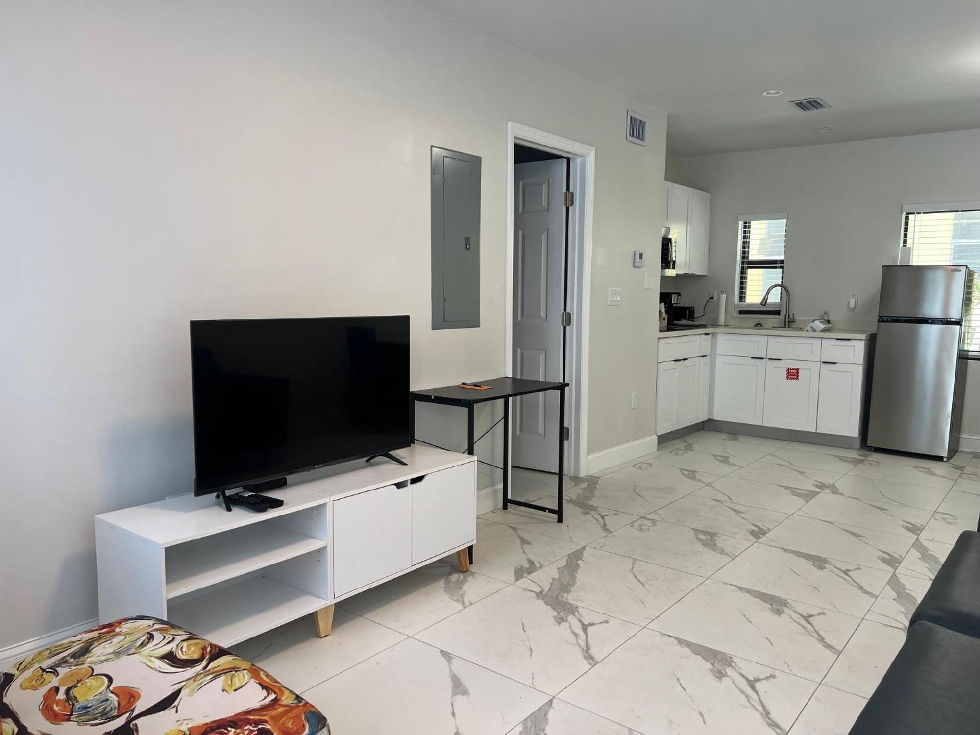 One-Bedroom Suite