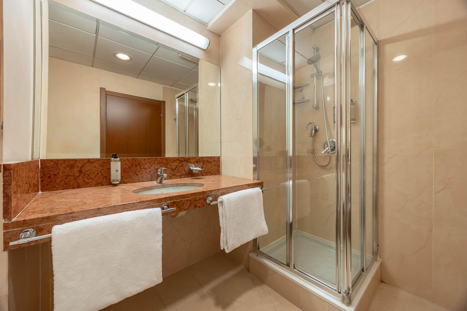 Comfort Quadruple Room