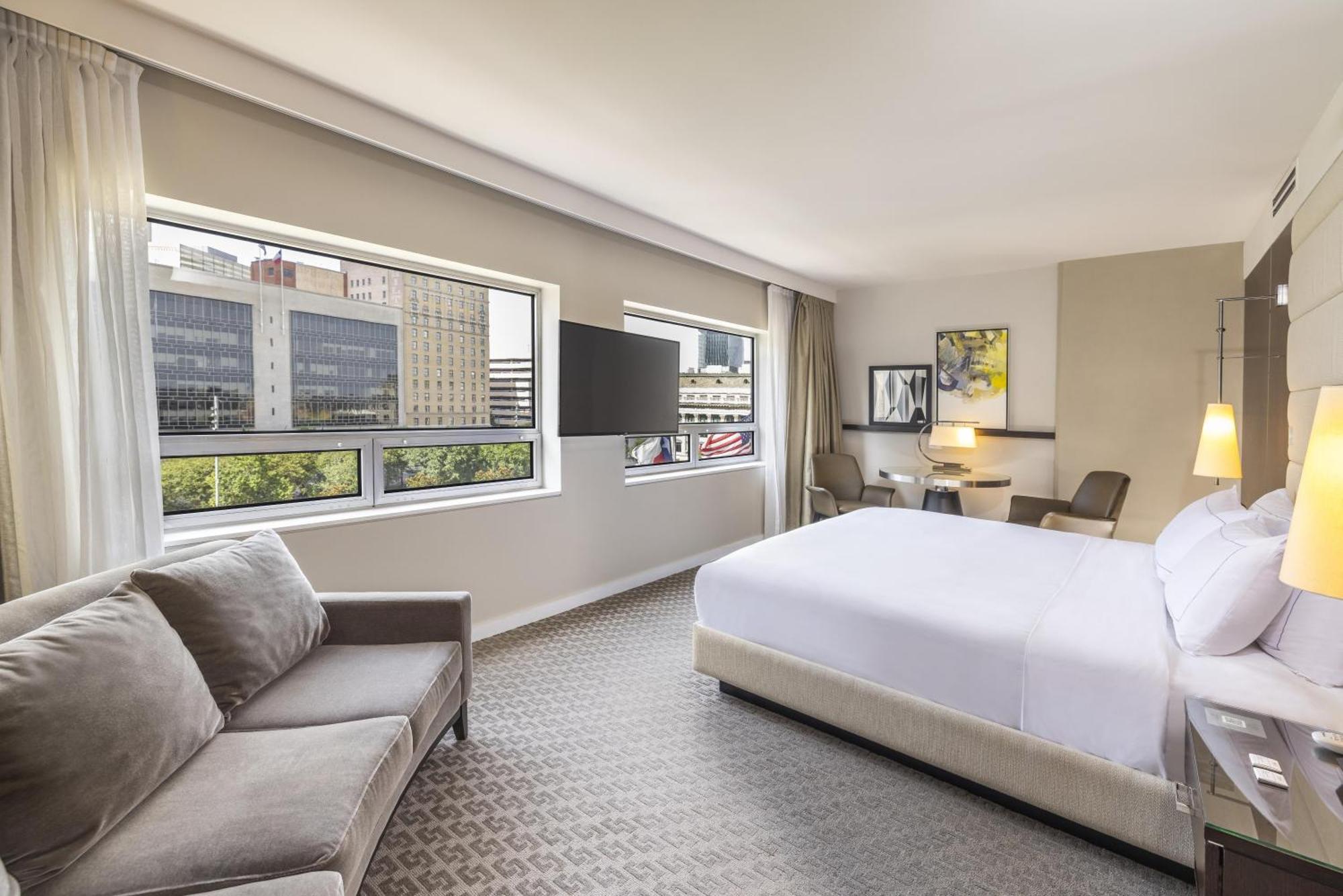 Premium King Room